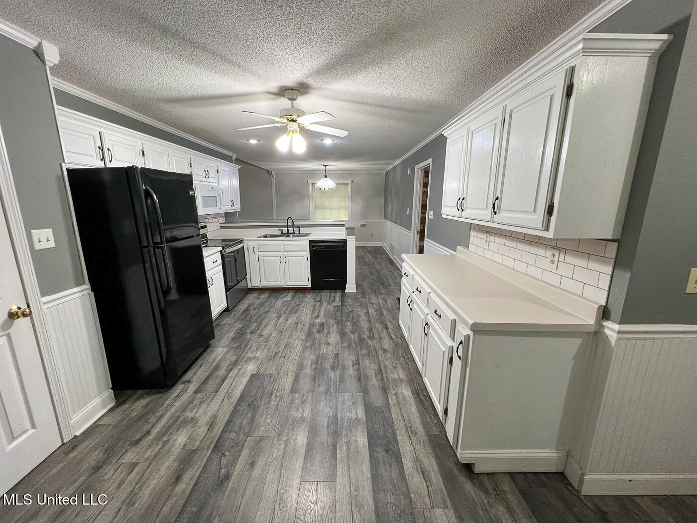 502 N Thunderbird Drive, Hernando, Mississippi image 14
