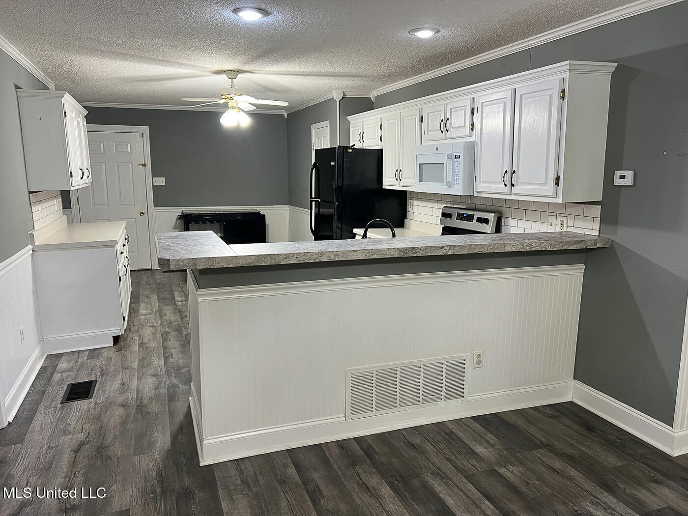 502 N Thunderbird Drive, Hernando, Mississippi image 10