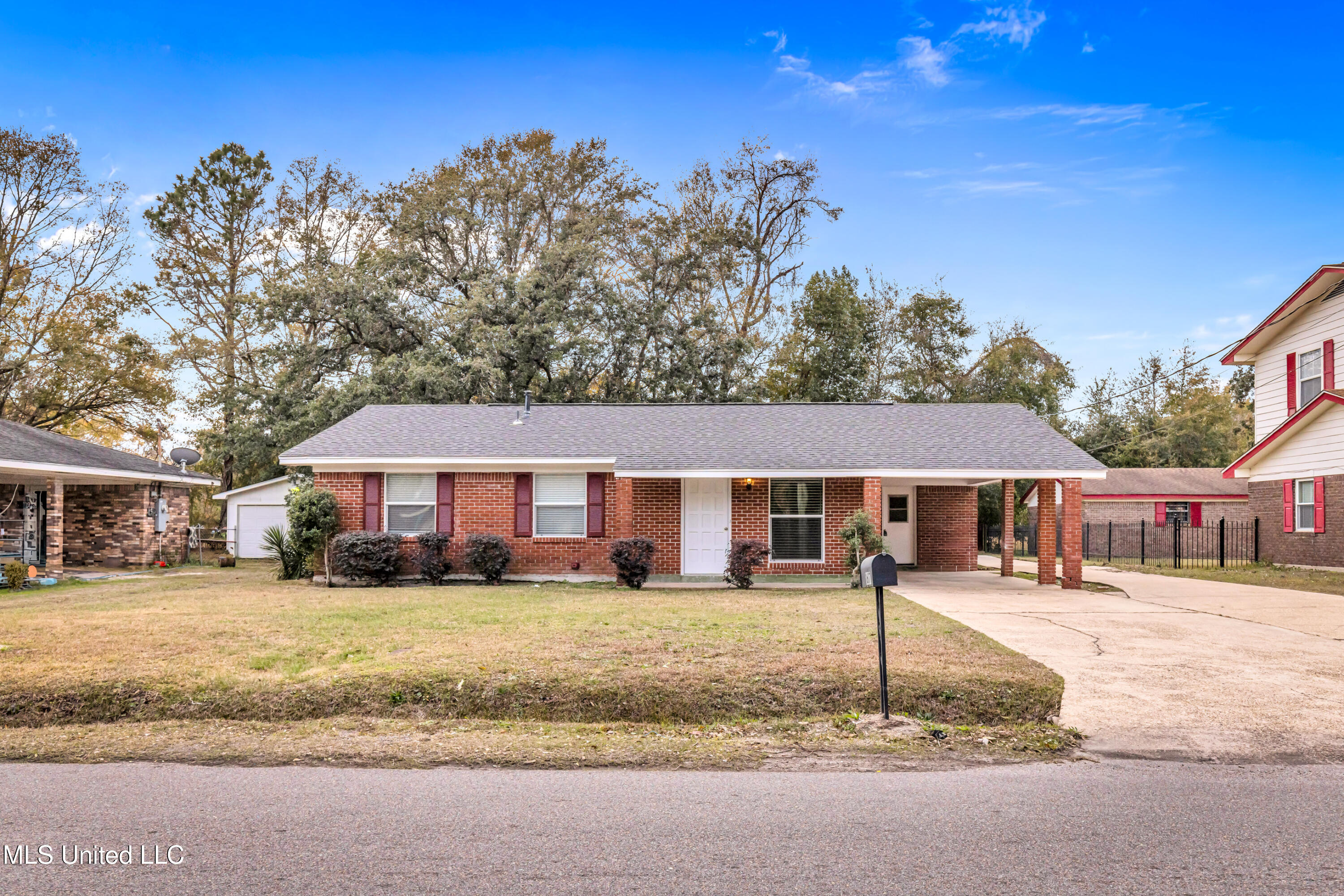 1617 Lewis Avenue, Gulfport, Mississippi image 1