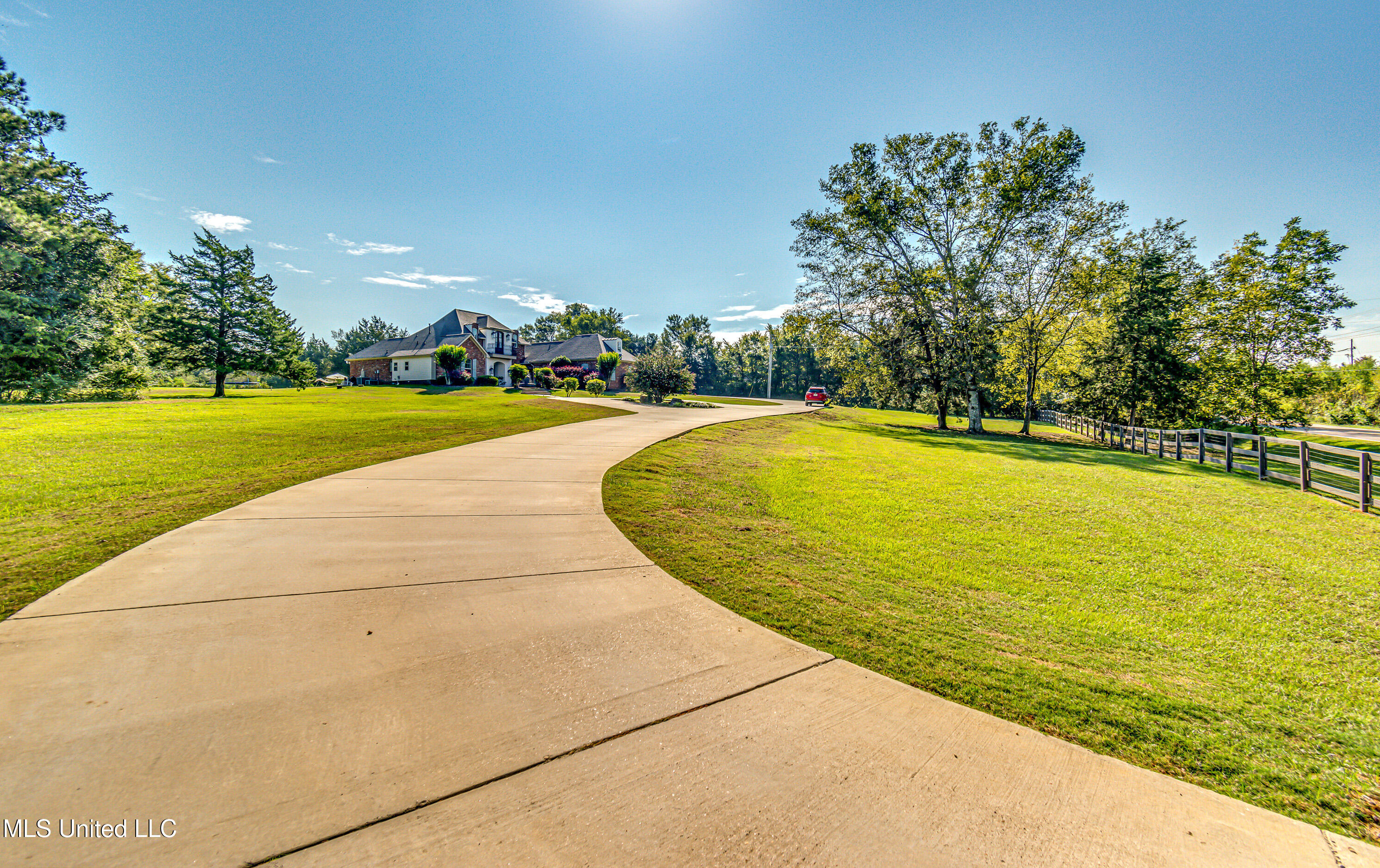 380 Catlett Road, Madison, Mississippi image 2