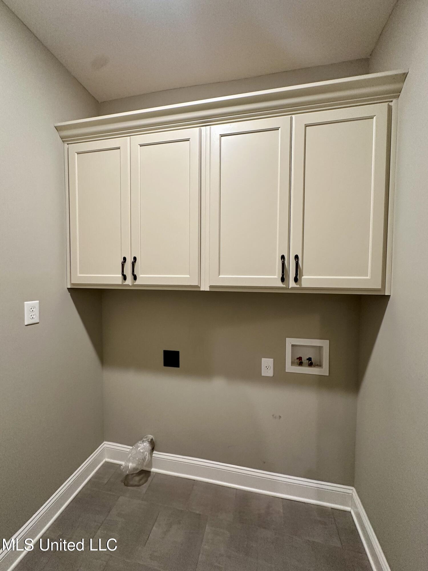 4049 Courtyard Drive, Southaven, Mississippi image 19
