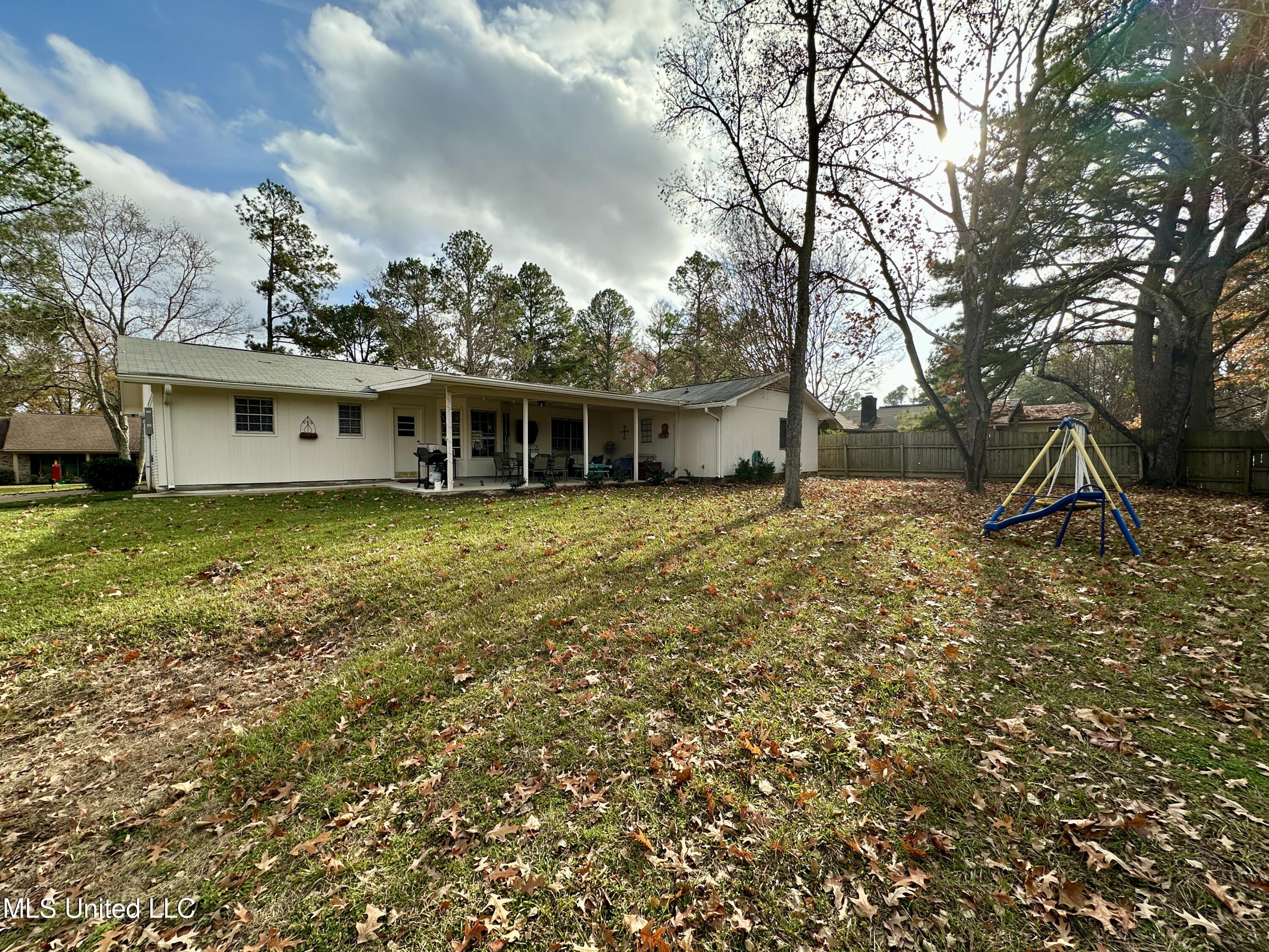 1209 Canterbury Lane, Clinton, Mississippi image 46