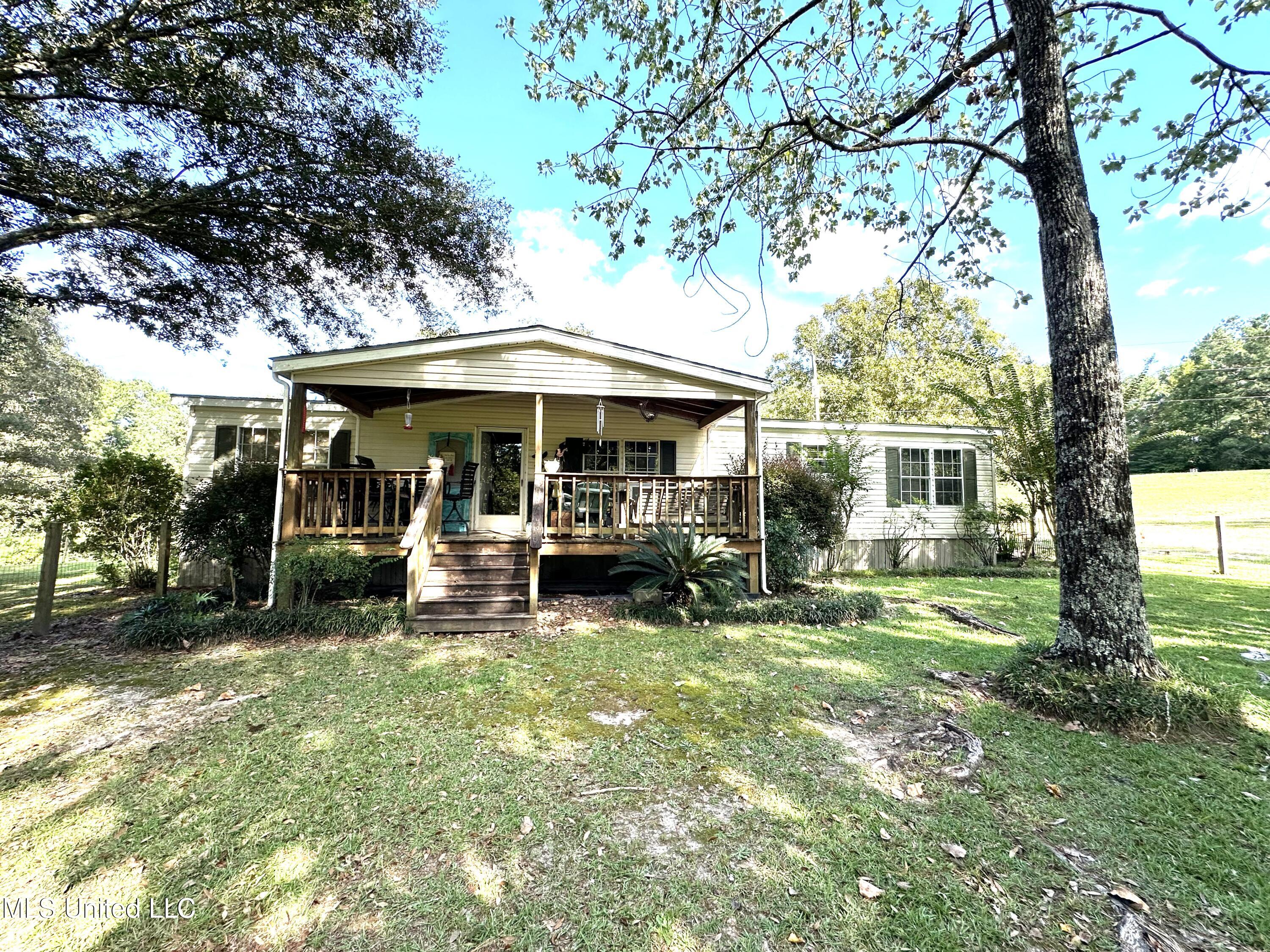 45 Waguespack Lane, Poplarville, Mississippi image 3