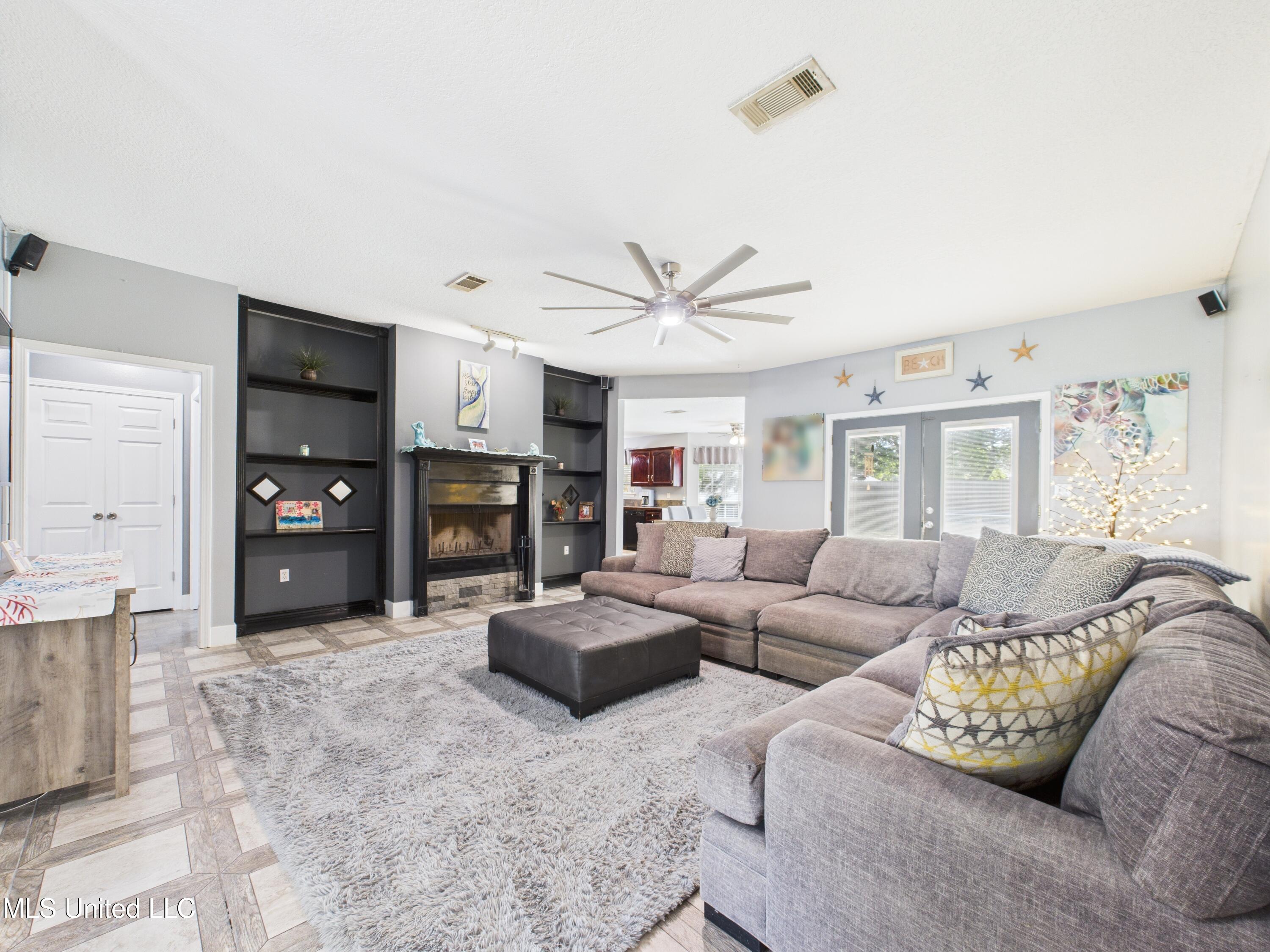 3508 N 9th Street, Ocean Springs, Mississippi image 6