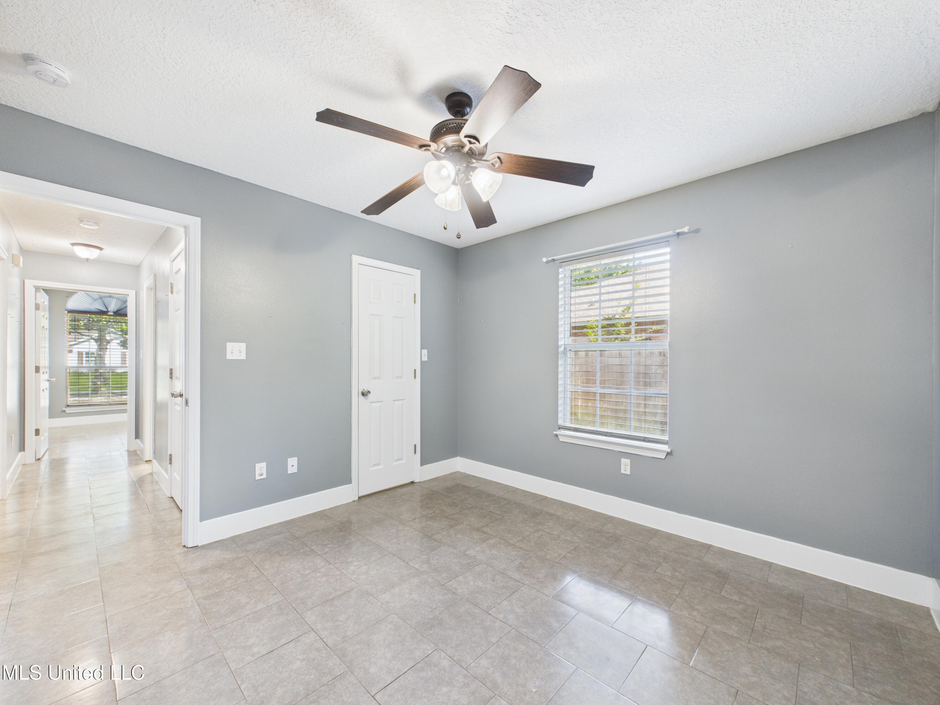 3508 N 9th Street, Ocean Springs, Mississippi image 25