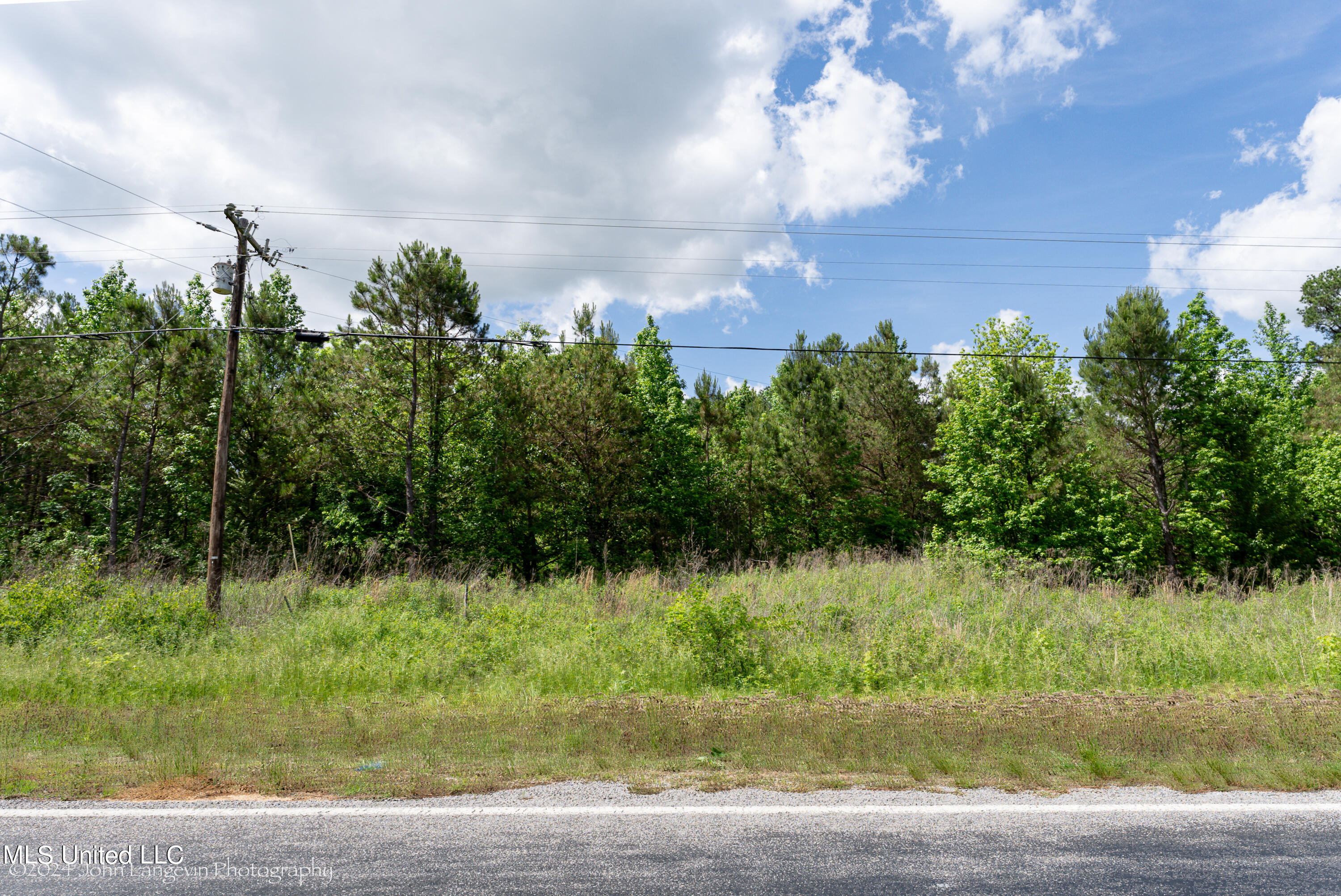 Wall Hill Road, Byhalia, Mississippi image 8