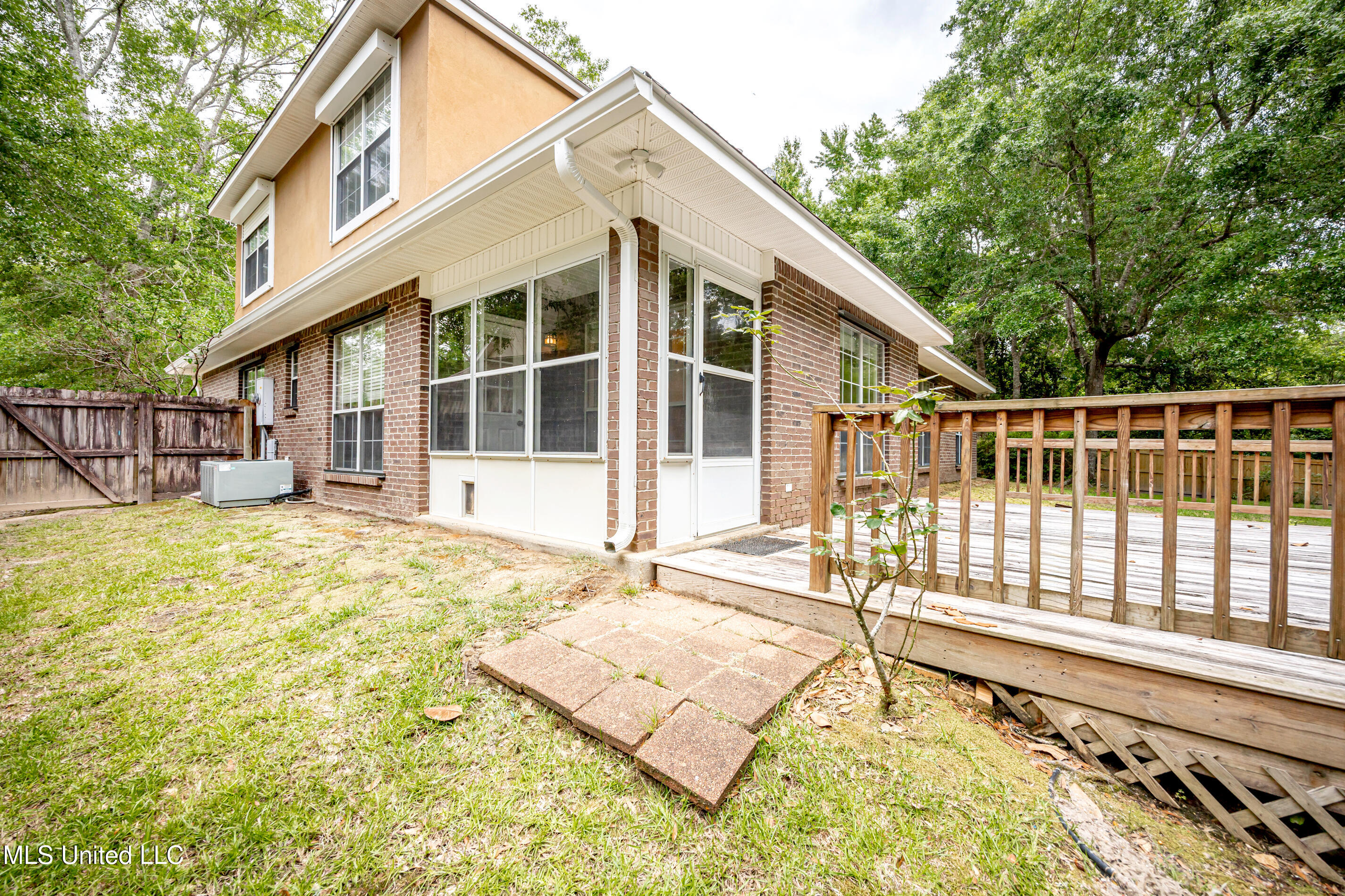 803 Woodglen Drive, Ocean Springs, Mississippi image 46
