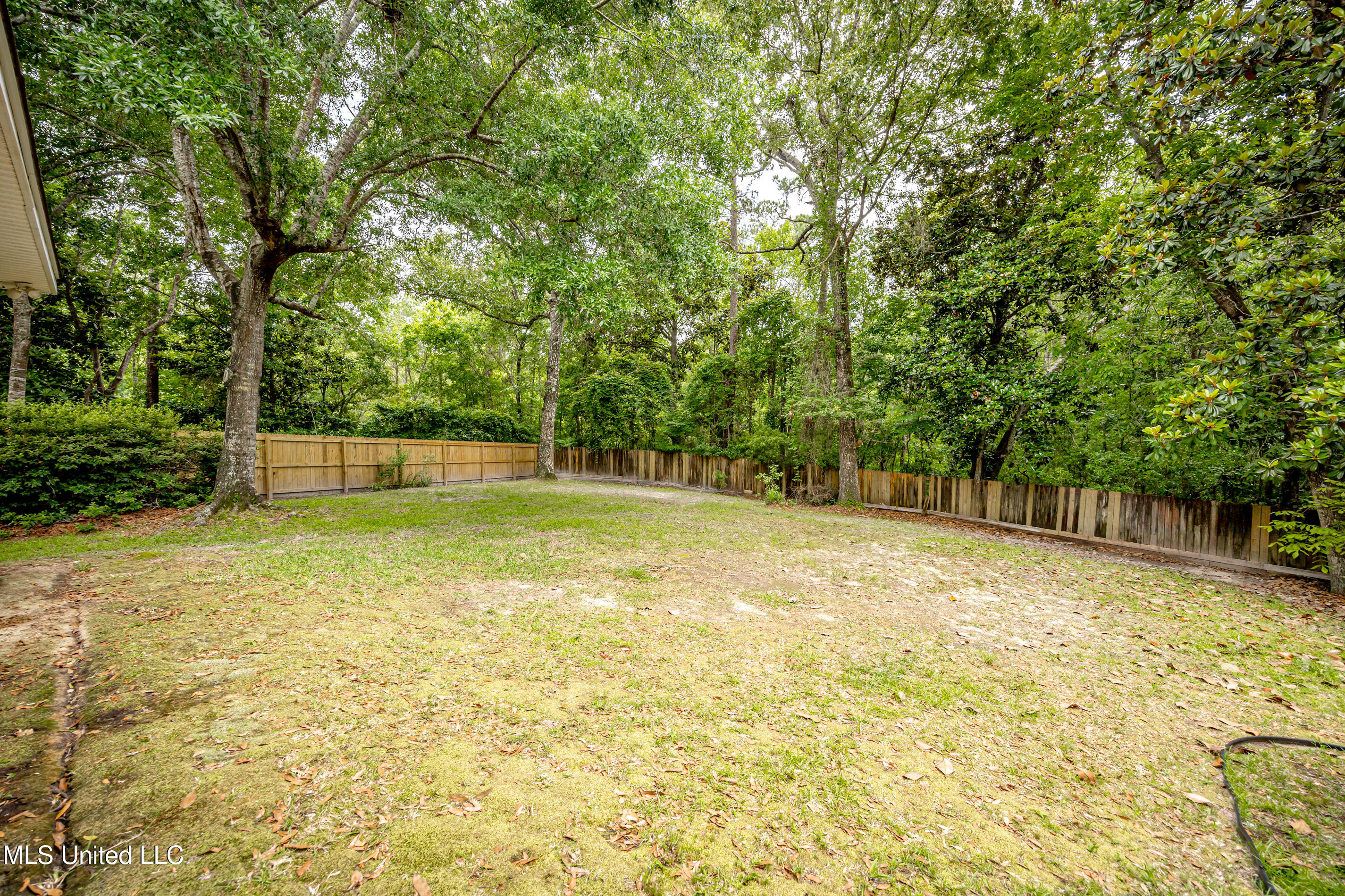 803 Woodglen Drive, Ocean Springs, Mississippi image 41