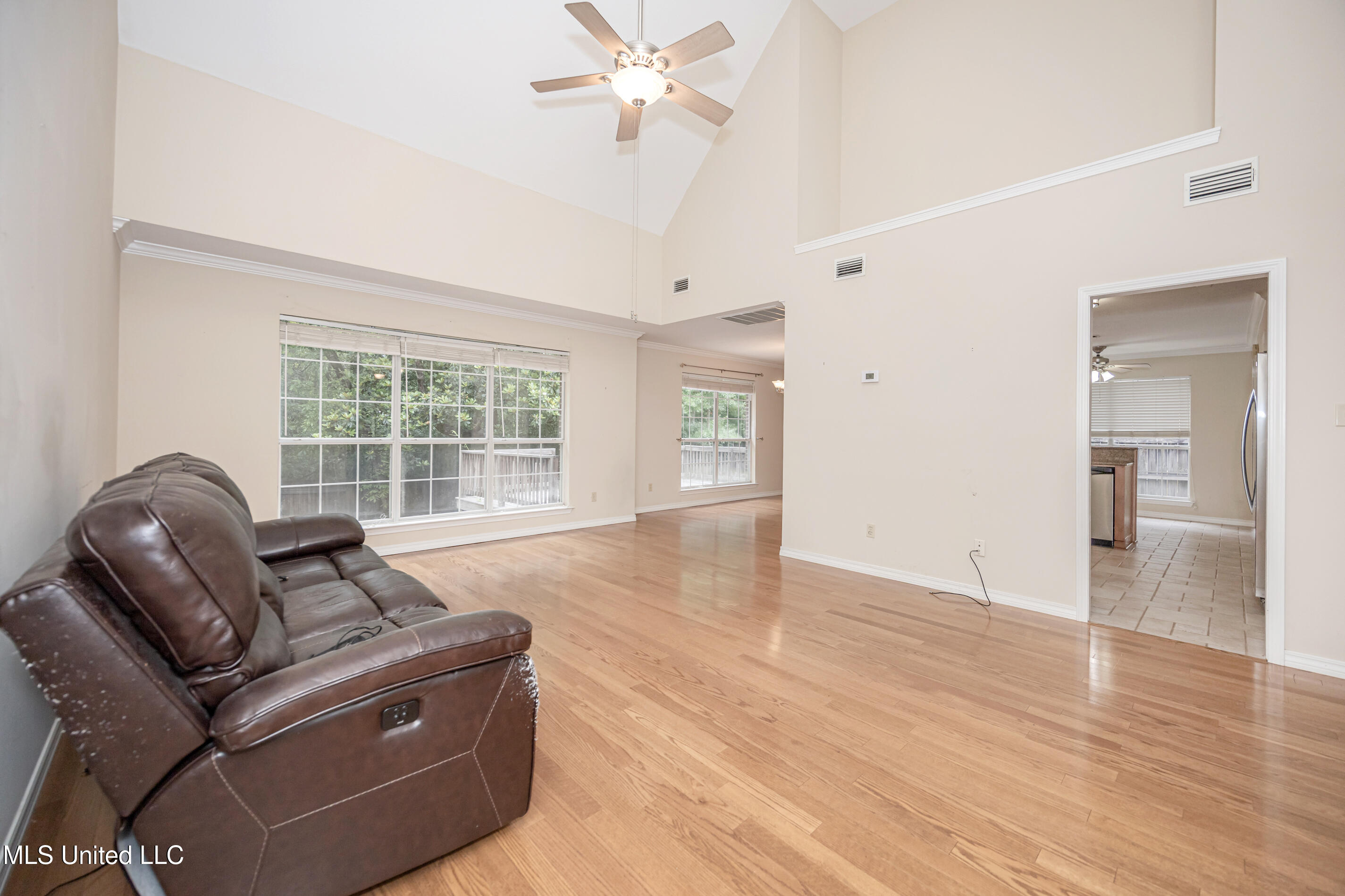803 Woodglen Drive, Ocean Springs, Mississippi image 9