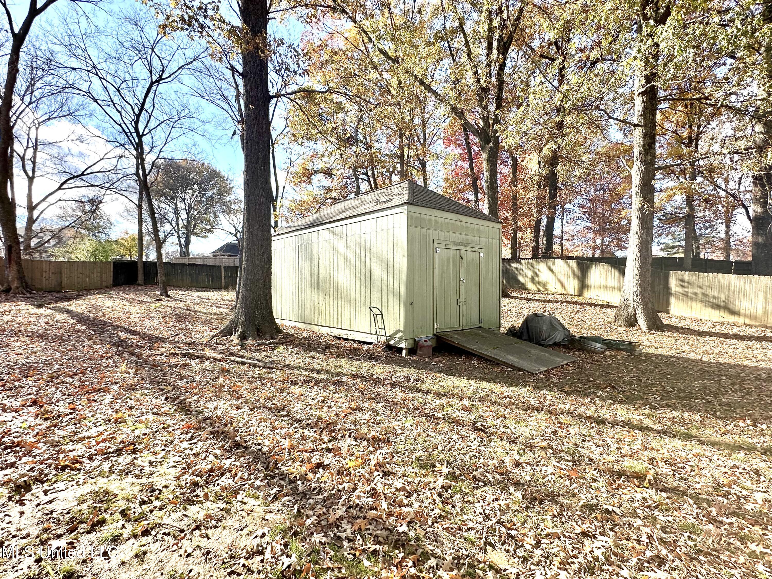 3317 Maple Hollow Cove, Southaven, Mississippi image 32