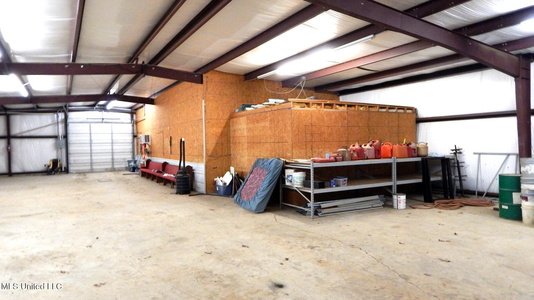2450 Longtown Road, Sarah, Mississippi image 27