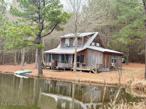 Homes For Sale - 178 Wadsworth Road<br/> Ellisville, MS 39437