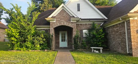 Homes For Rent - 89 E Shady Lane Cove<br/> Hernando, MS 38632