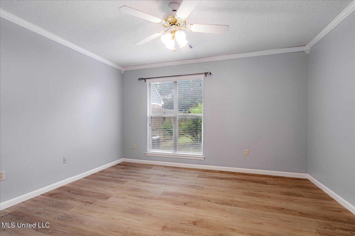 7633 Iris Drive, Southaven, Mississippi image 25