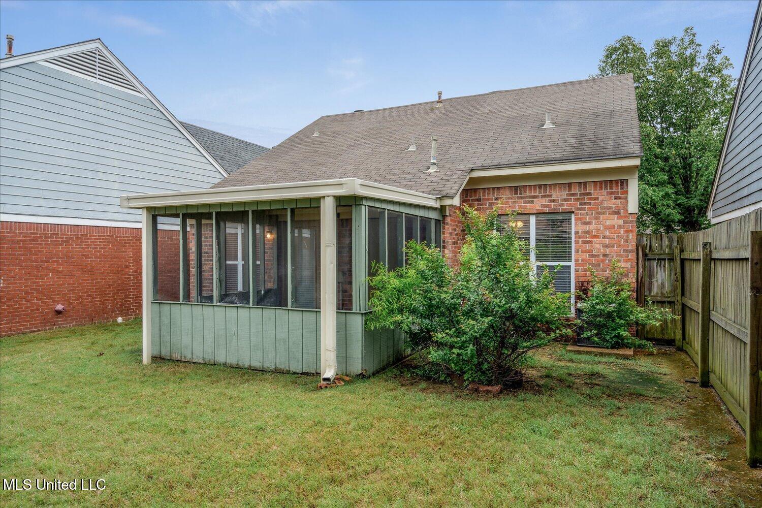7633 Iris Drive, Southaven, Mississippi image 36