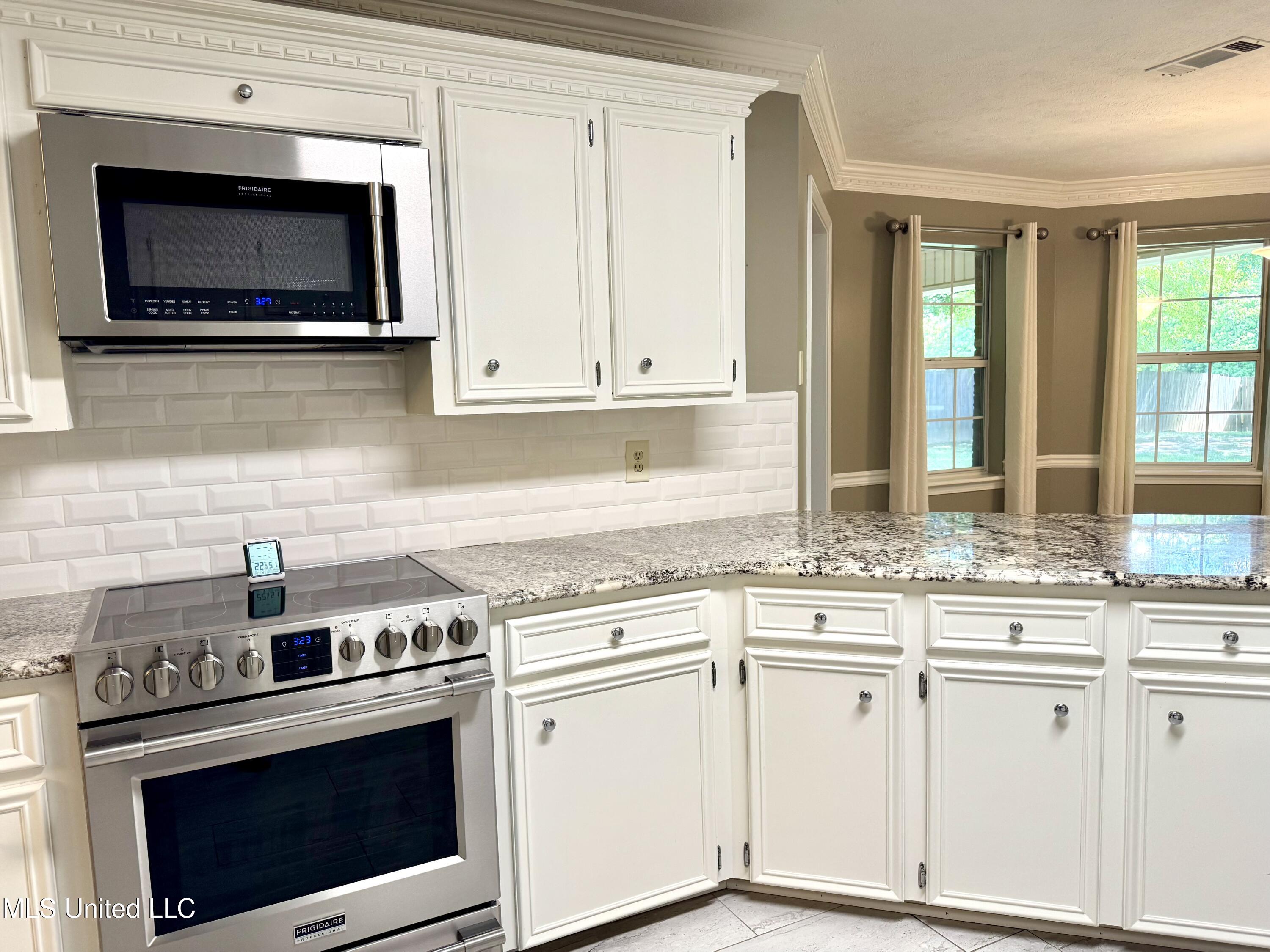 320 Colonial Drive, Madison, Mississippi image 14