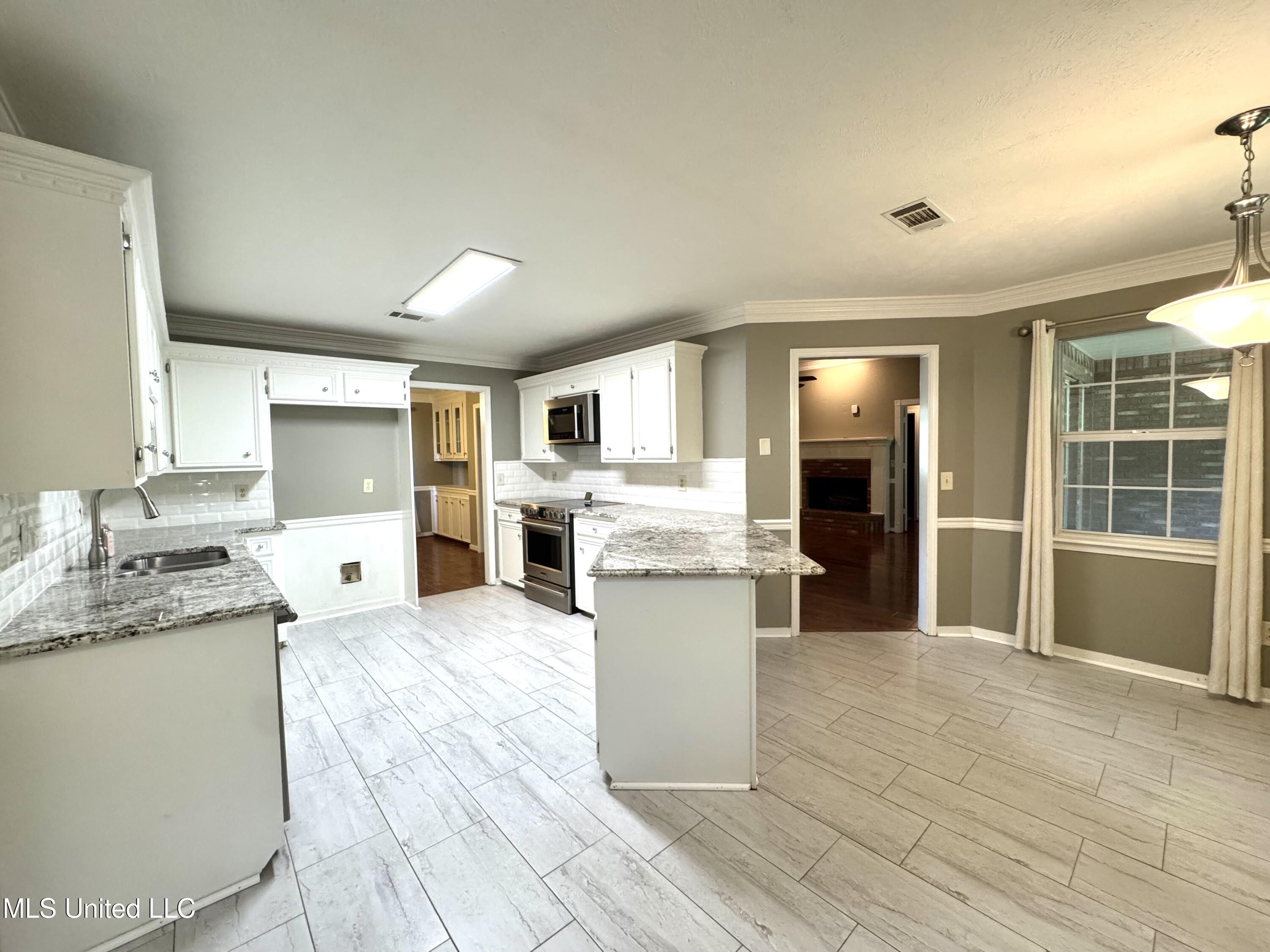 320 Colonial Drive, Madison, Mississippi image 13