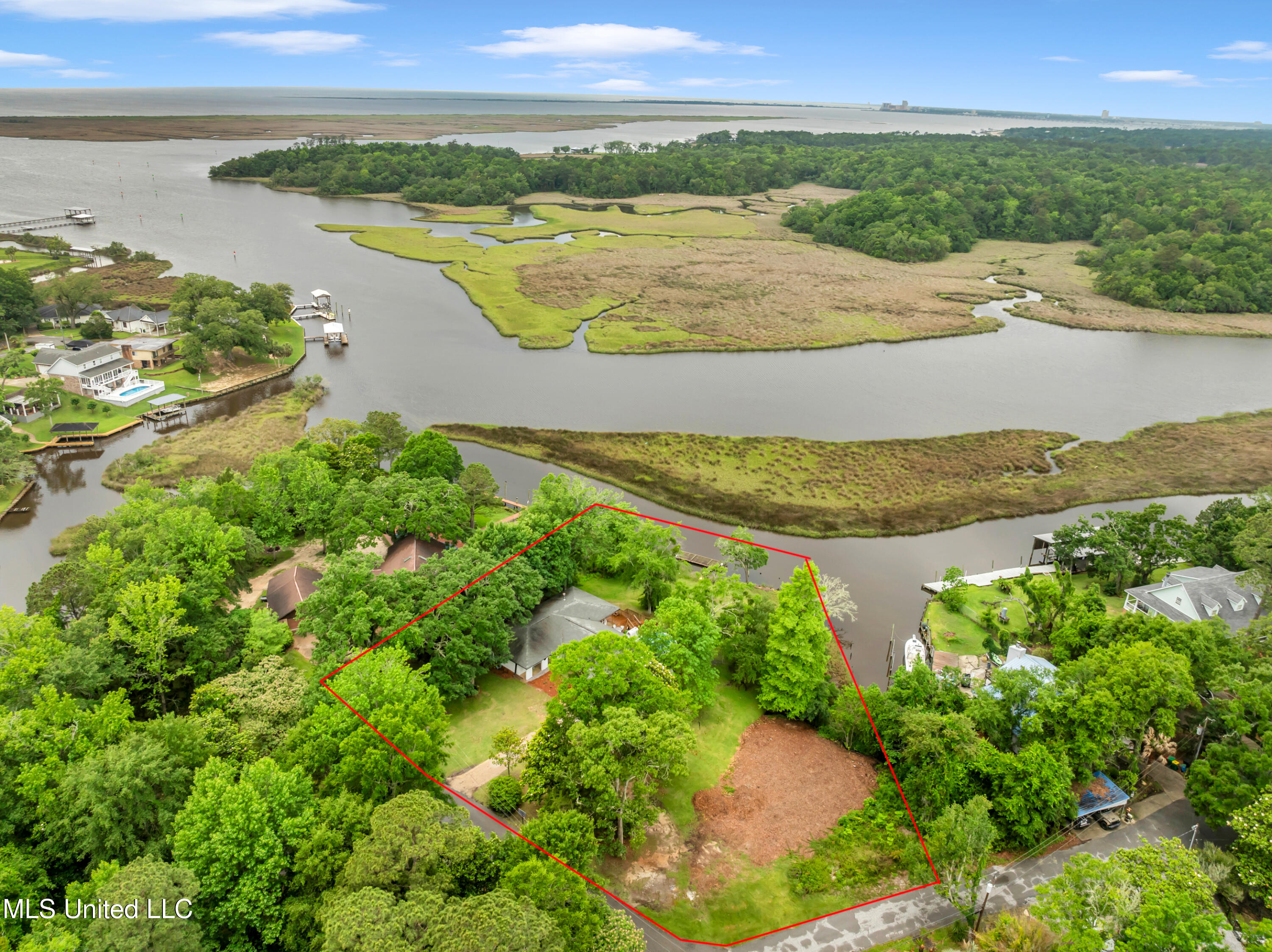 3225 Red Bluff Circle, Ocean Springs, Mississippi image 50