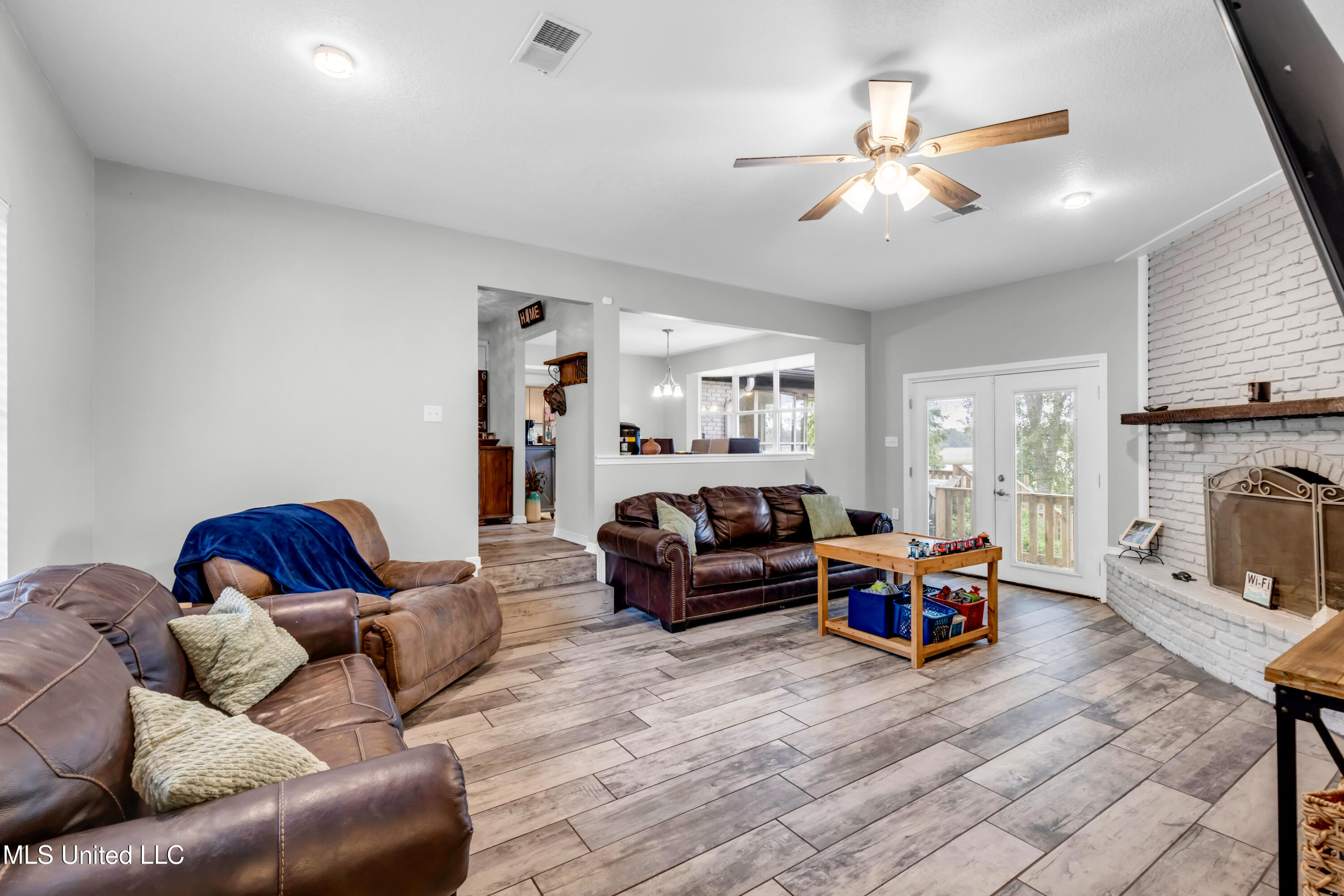 3225 Red Bluff Circle, Ocean Springs, Mississippi image 11
