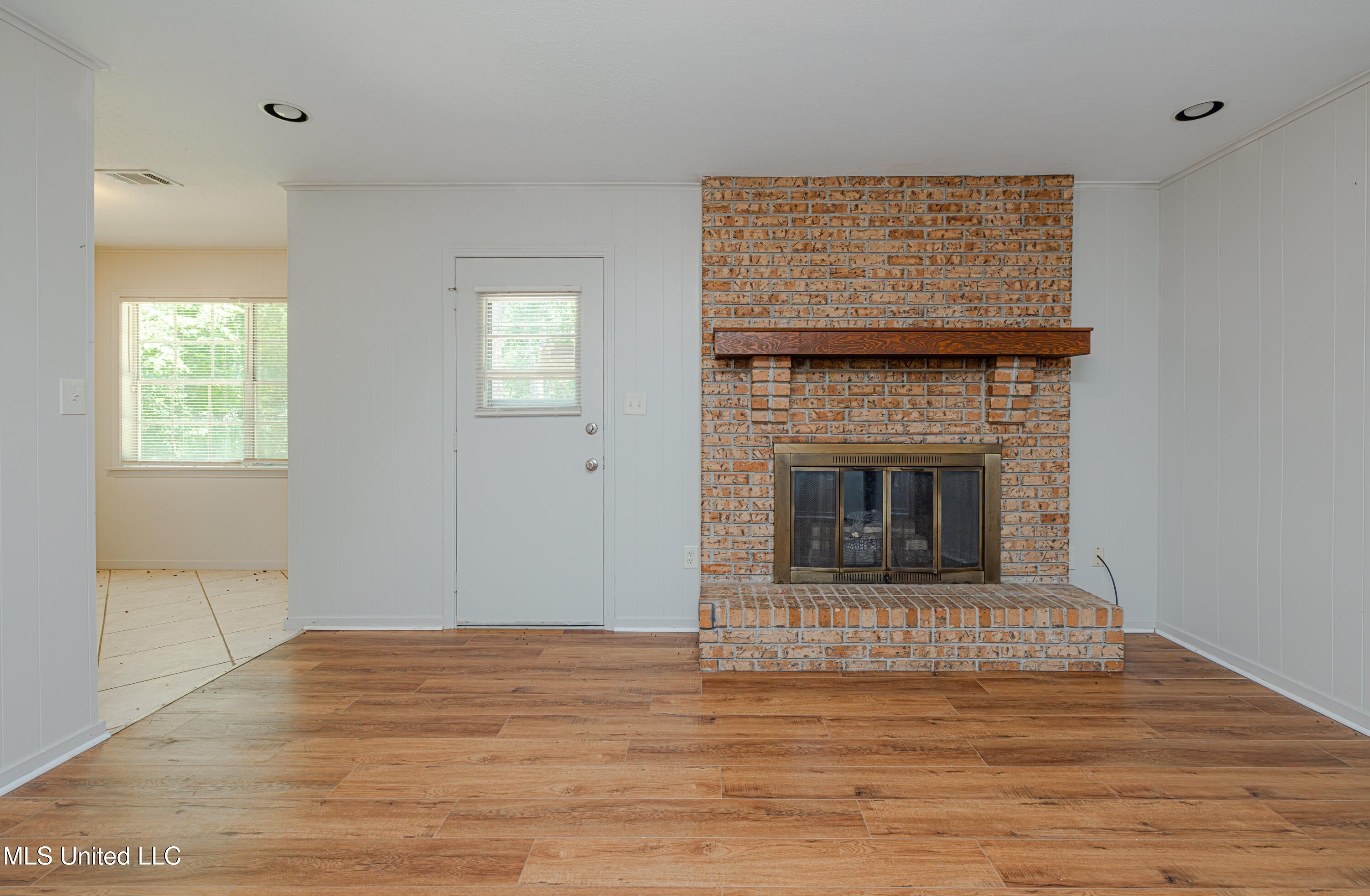 828 Briarwood Drive, Jackson, Mississippi image 28