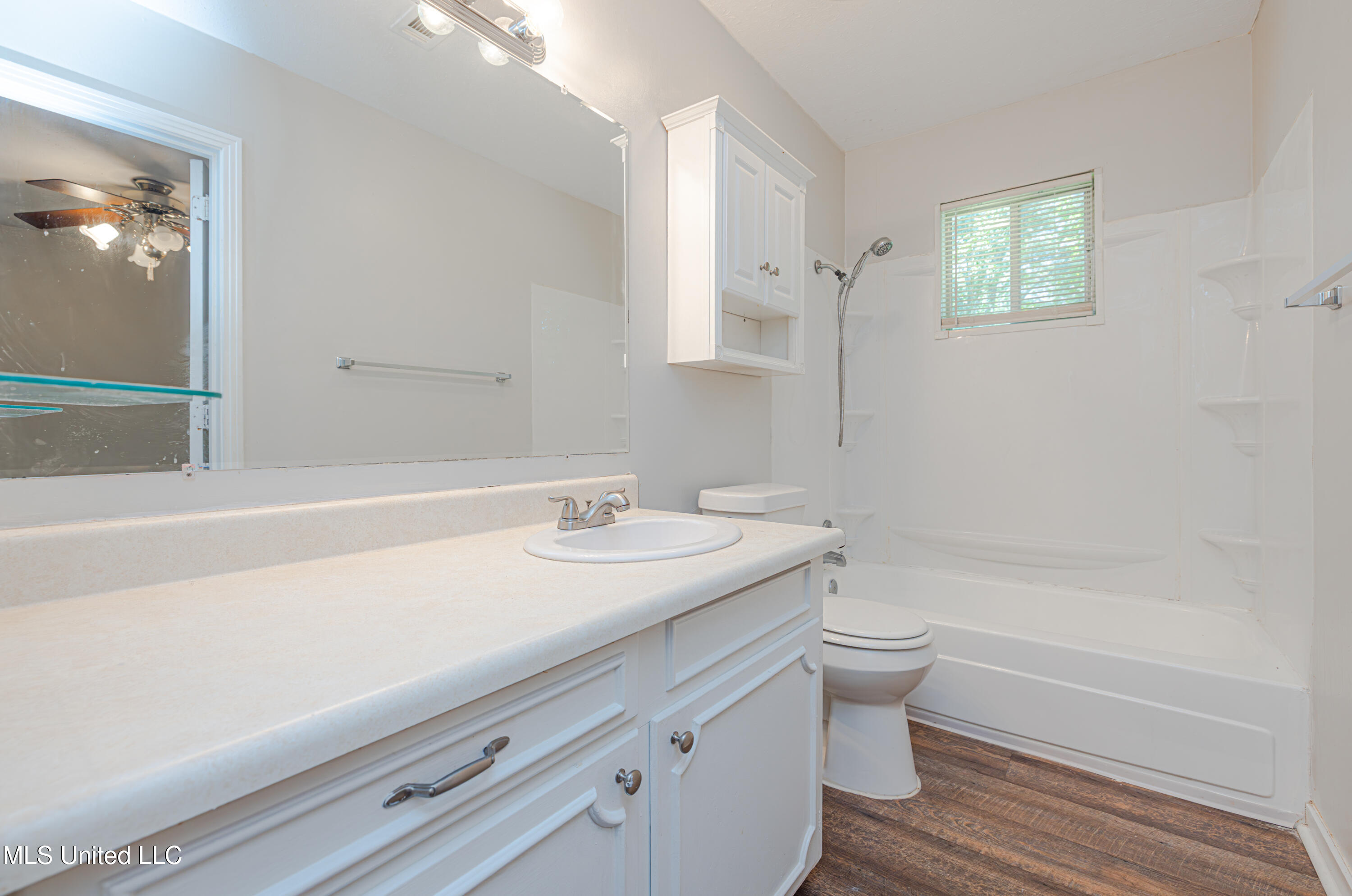828 Briarwood Drive, Jackson, Mississippi image 36
