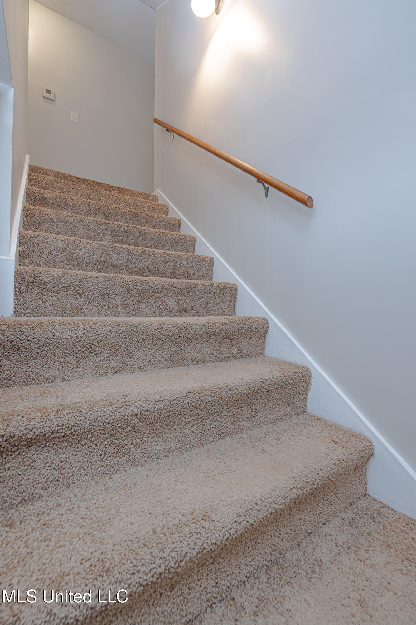 828 Briarwood Drive, Jackson, Mississippi image 38