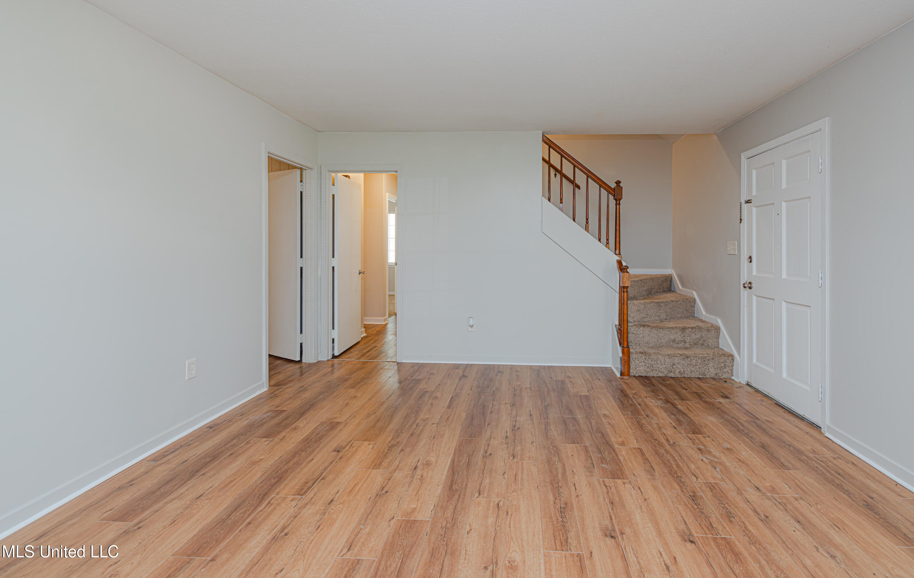 828 Briarwood Drive, Jackson, Mississippi image 19