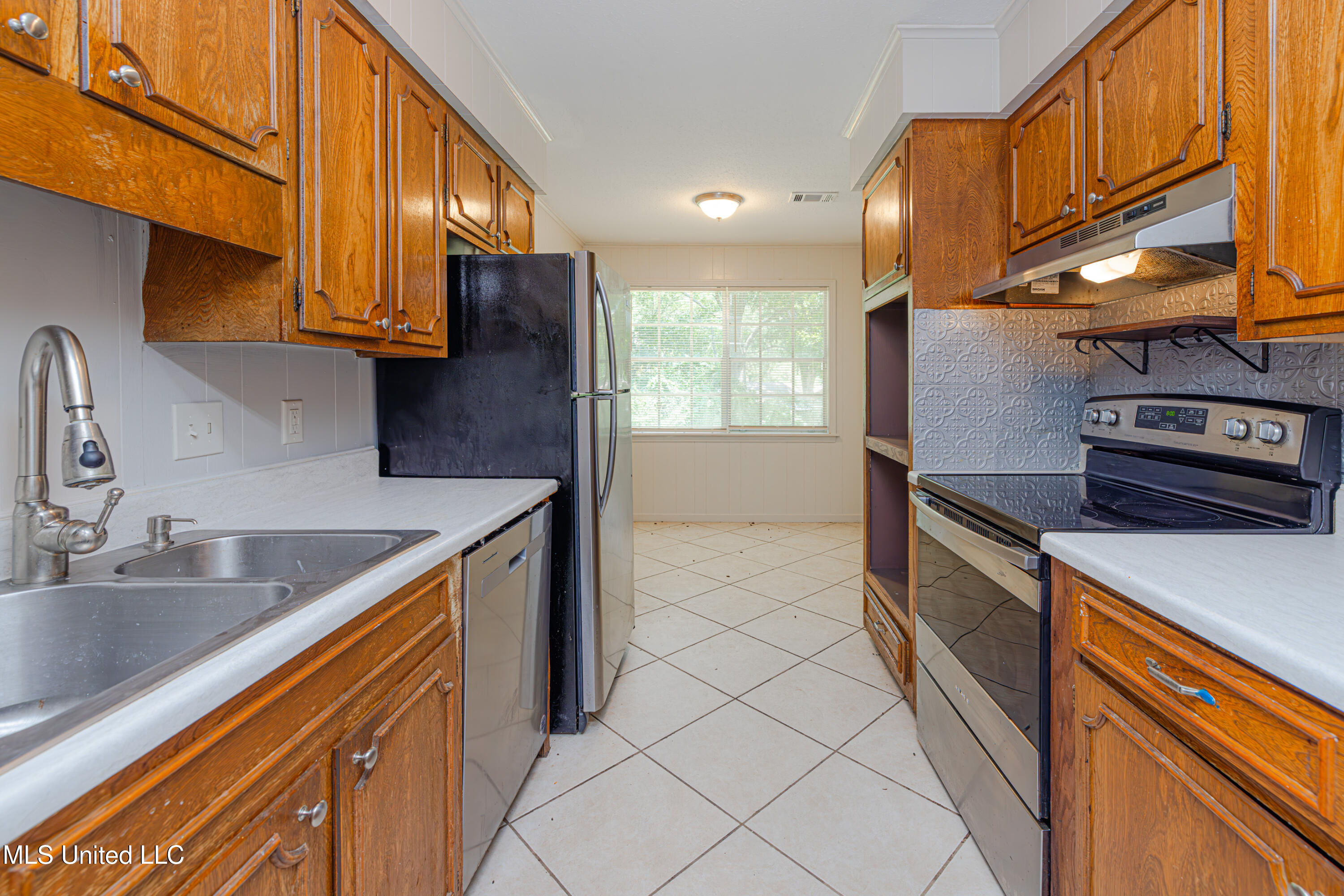 828 Briarwood Drive, Jackson, Mississippi image 20
