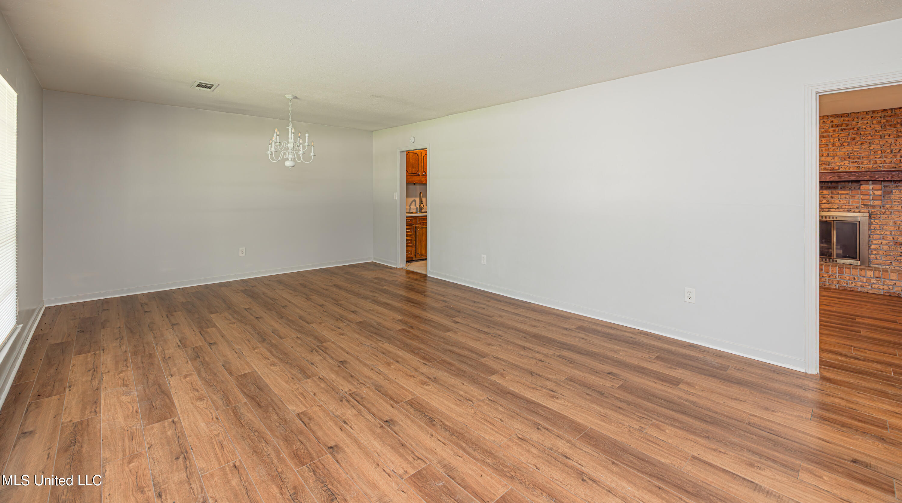 828 Briarwood Drive, Jackson, Mississippi image 16