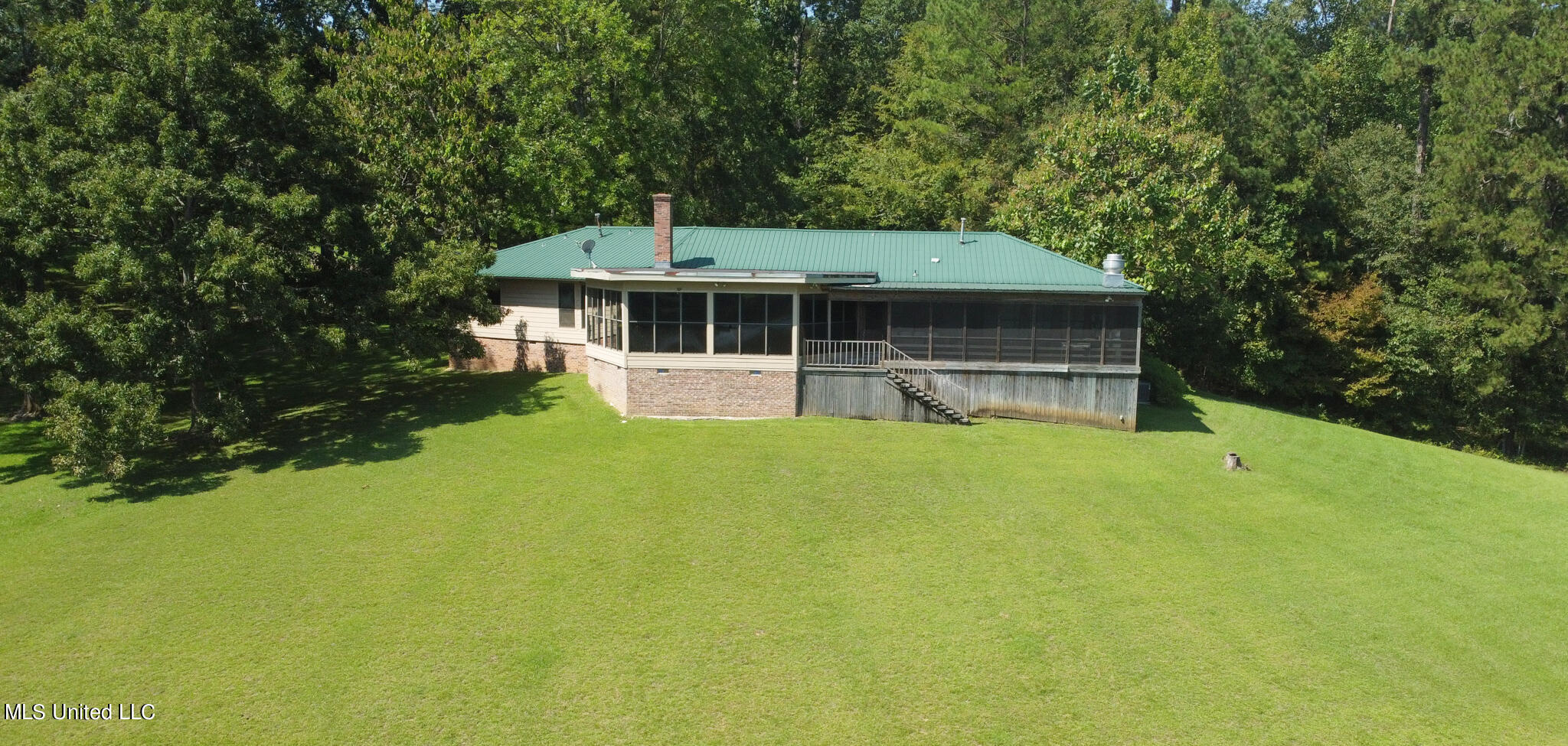 1966 Narrow Gauge Road, Bolton, Mississippi image 3