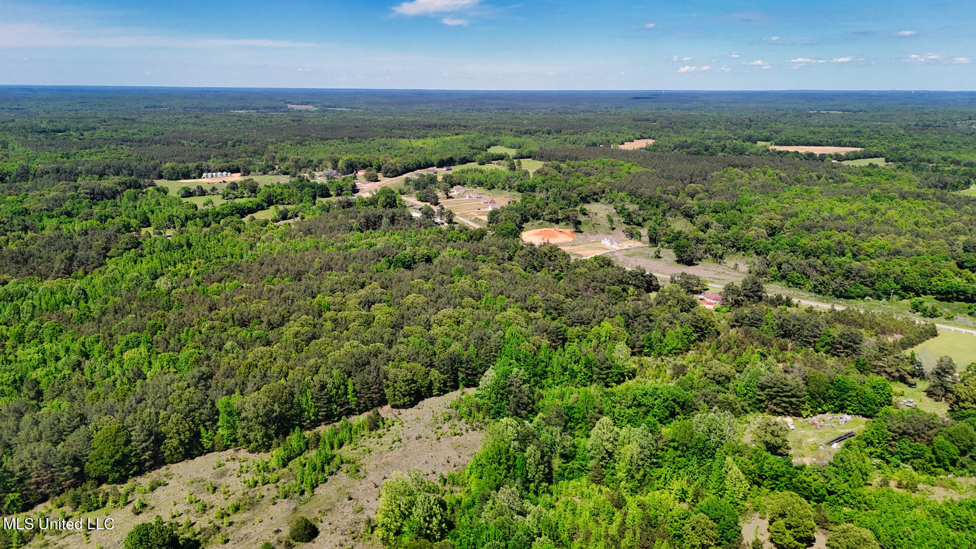 216 Chulahoma Road, Holly Springs, Mississippi image 6