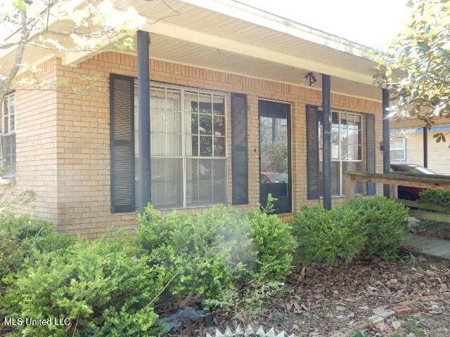 608 E 11th Street, Laurel, Mississippi image 1