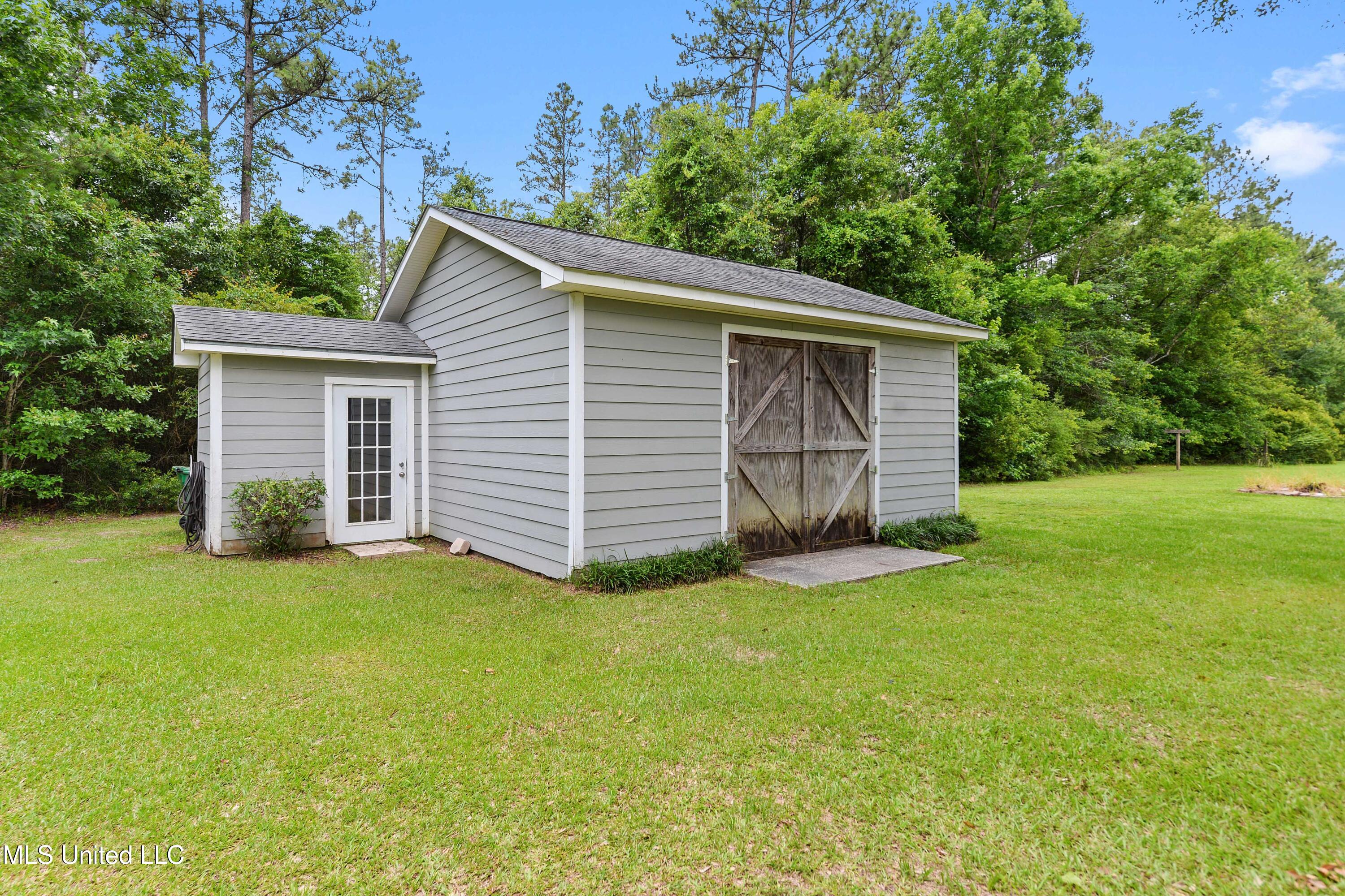 8100 Belle Etheridge Road, Lucedale, Mississippi image 27
