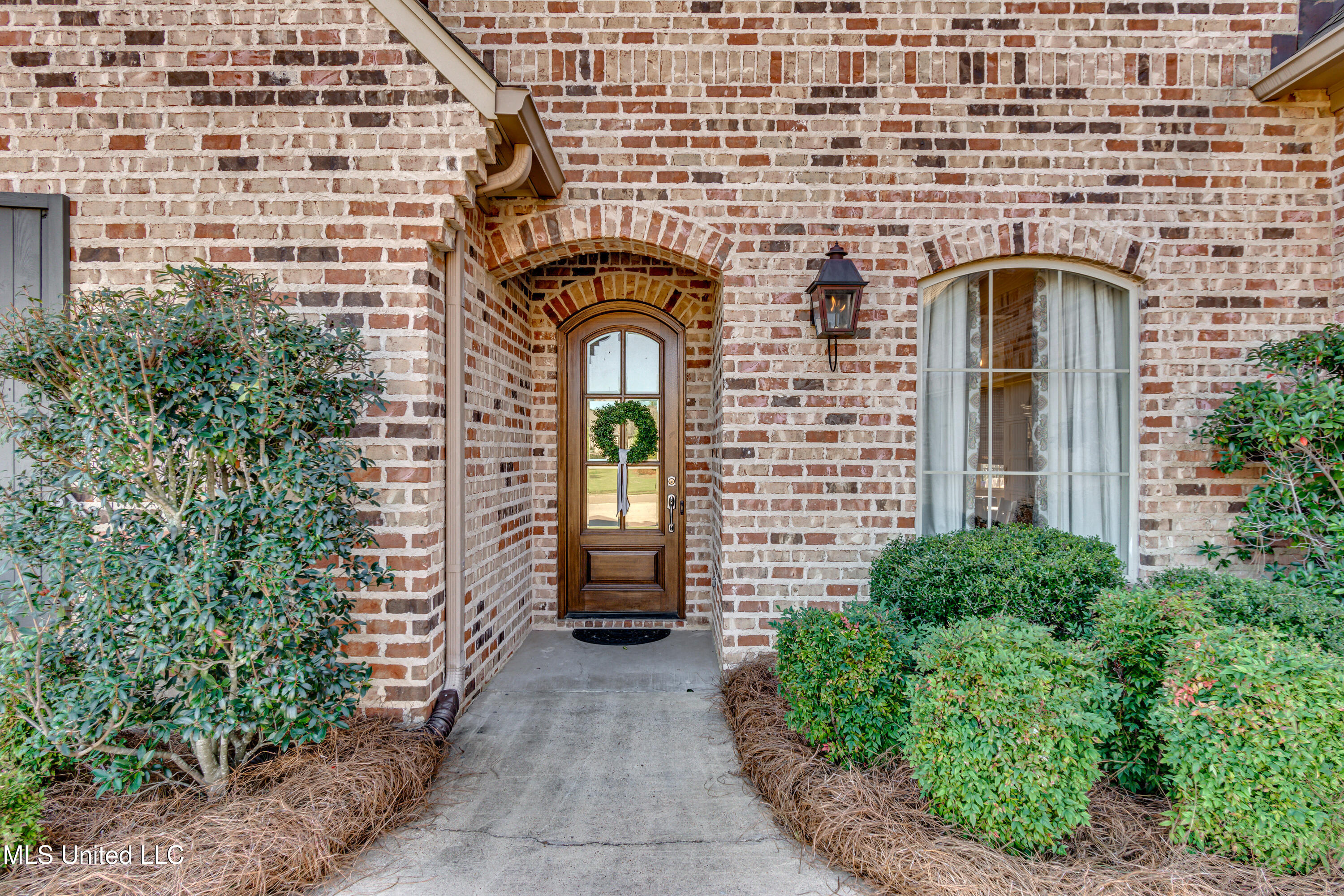 111 Claiborne Street, Madison, Mississippi image 3