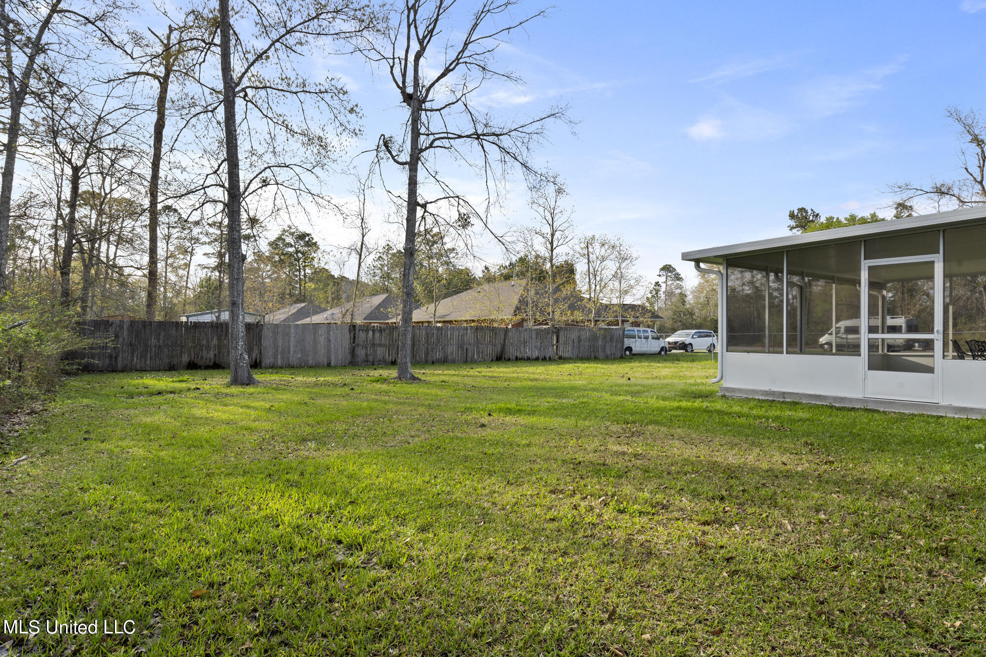 10085 Paradise Lane, Bay Saint Louis, Mississippi image 21