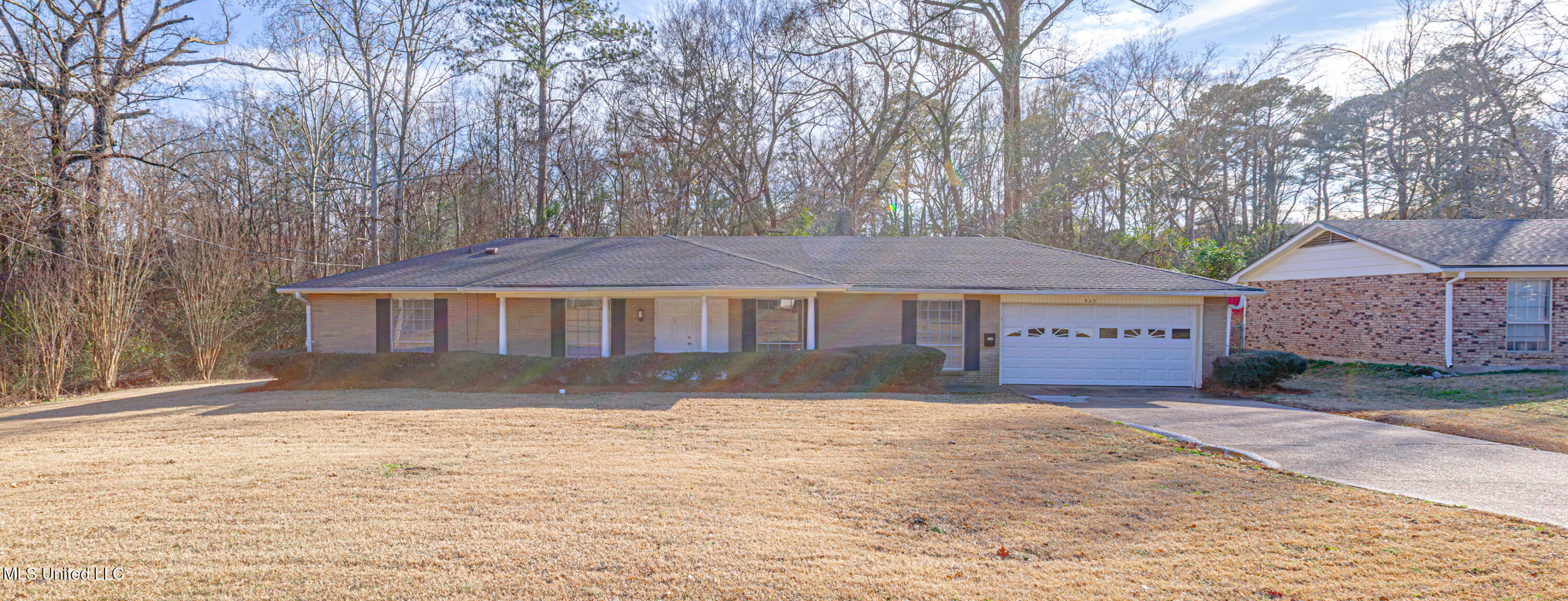 923 Fairfax Circle, Jackson, Mississippi image 1