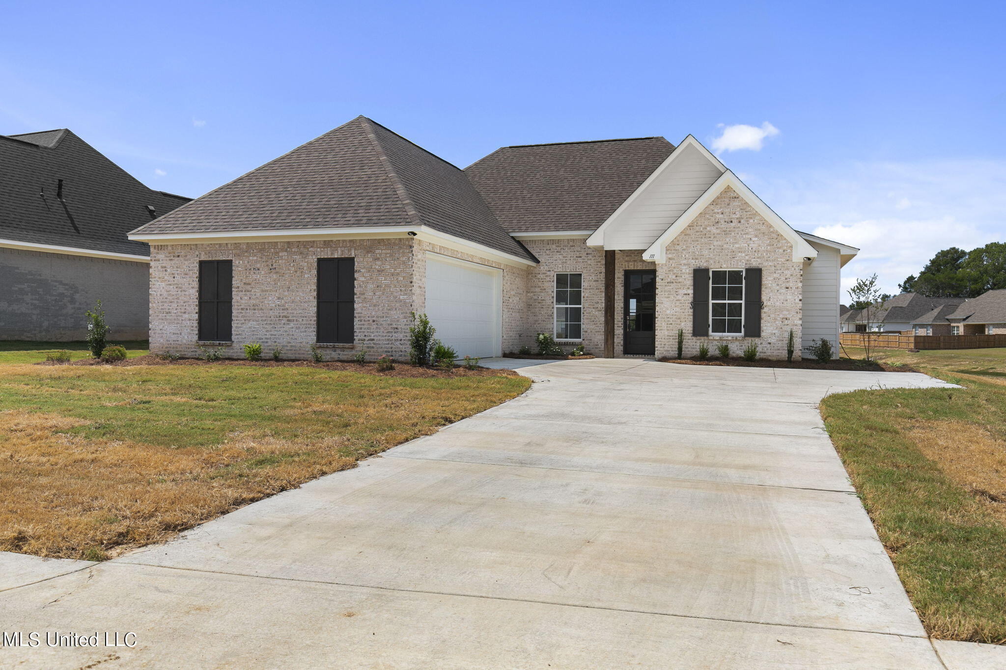 111 Hunters Way, Canton, Mississippi image 2