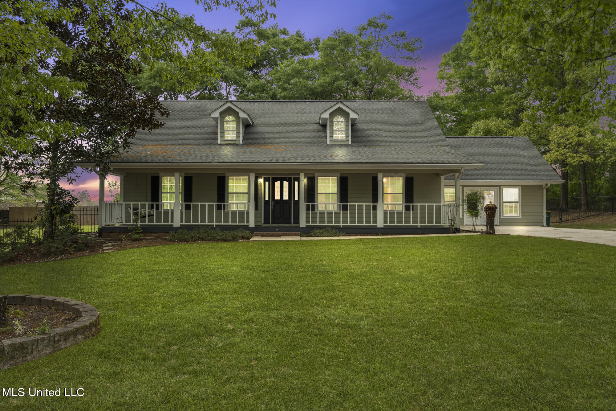 18401 Dogwood Lane, Saucier, Mississippi image 3
