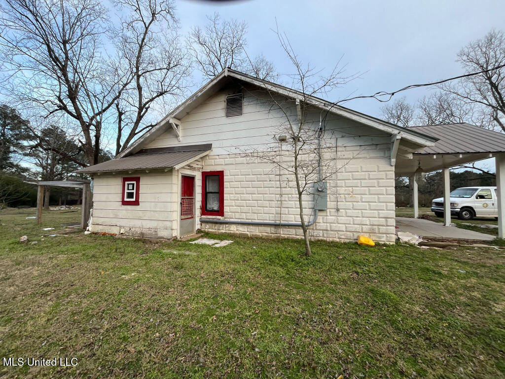 655 Lawrence Bethel Road, Newton, Mississippi image 4