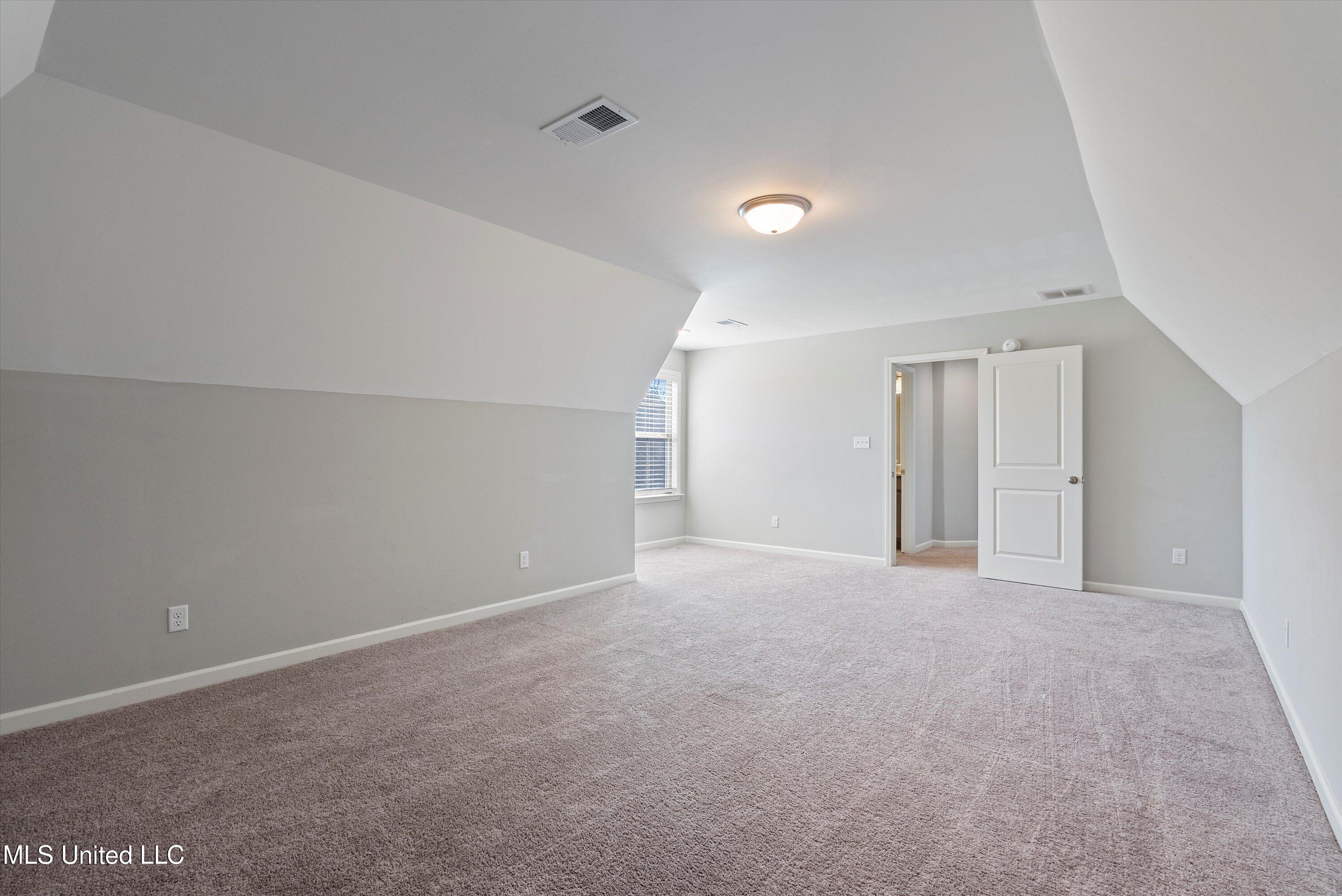 2923 Liam Lane, Nesbit, Mississippi image 32