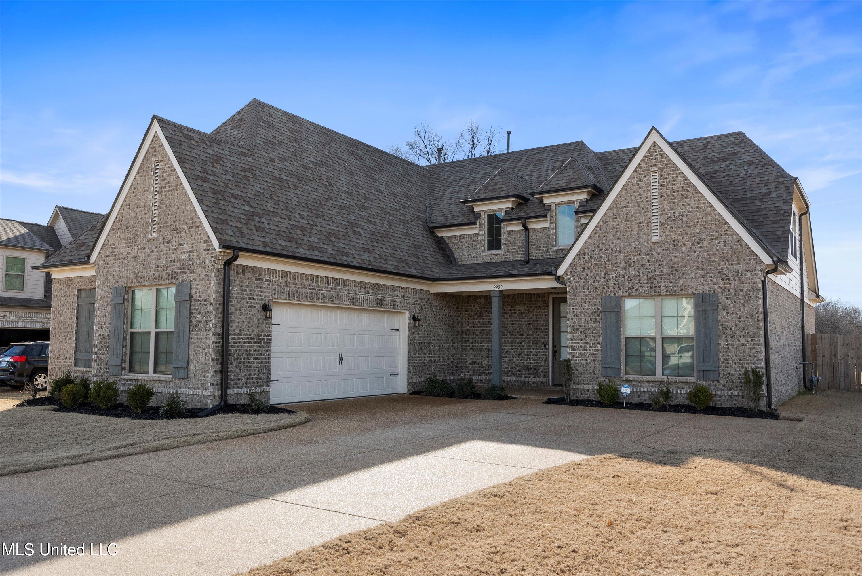 2923 Liam Lane, Nesbit, Mississippi image 5