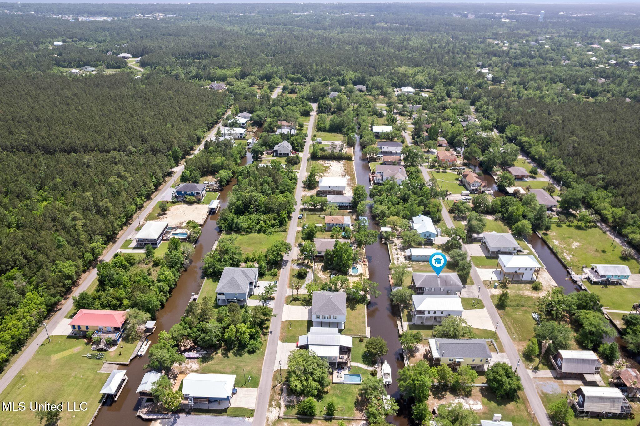61 Good Street, Bay Saint Louis, Mississippi image 37