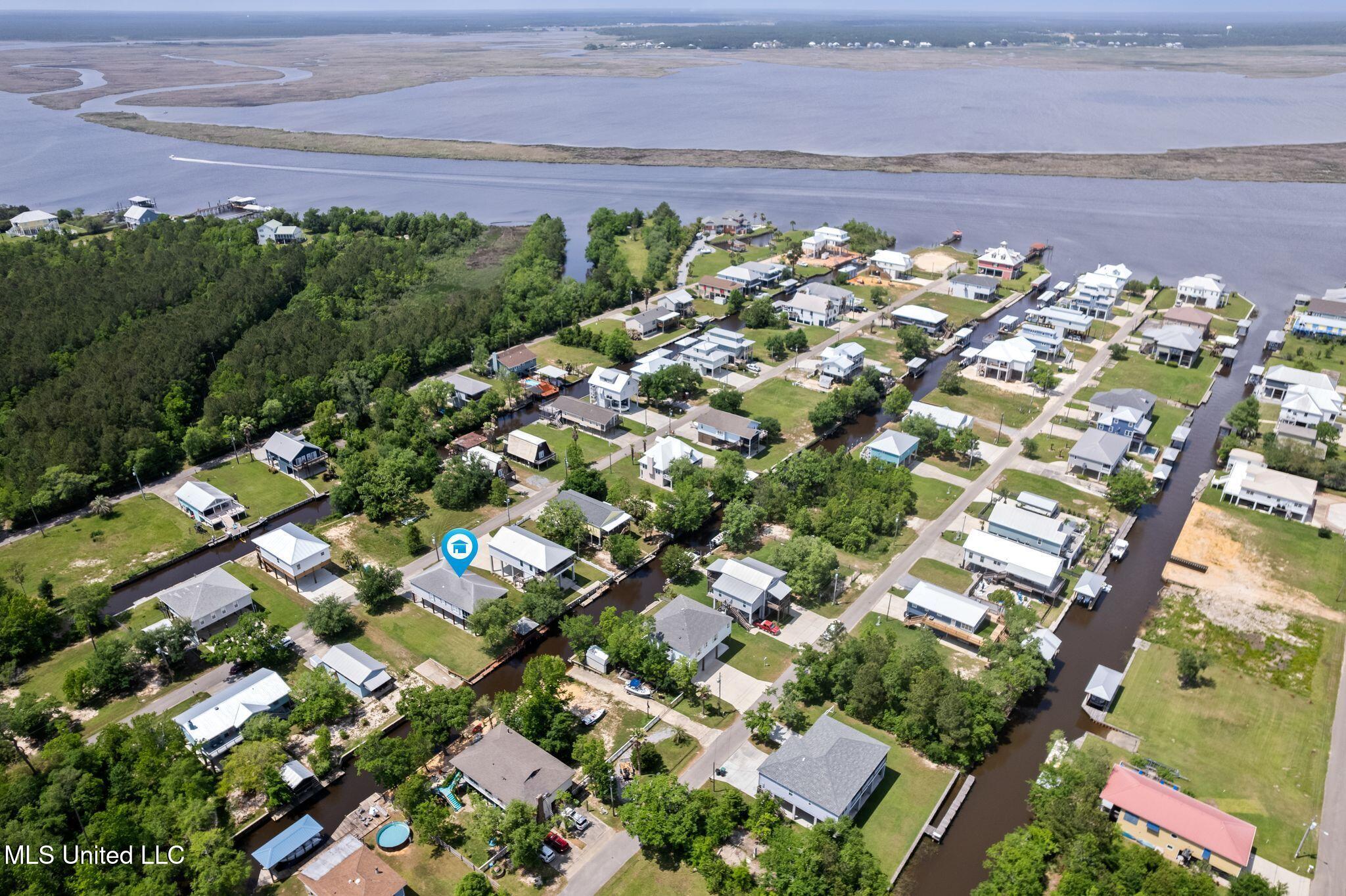 61 Good Street, Bay Saint Louis, Mississippi image 36