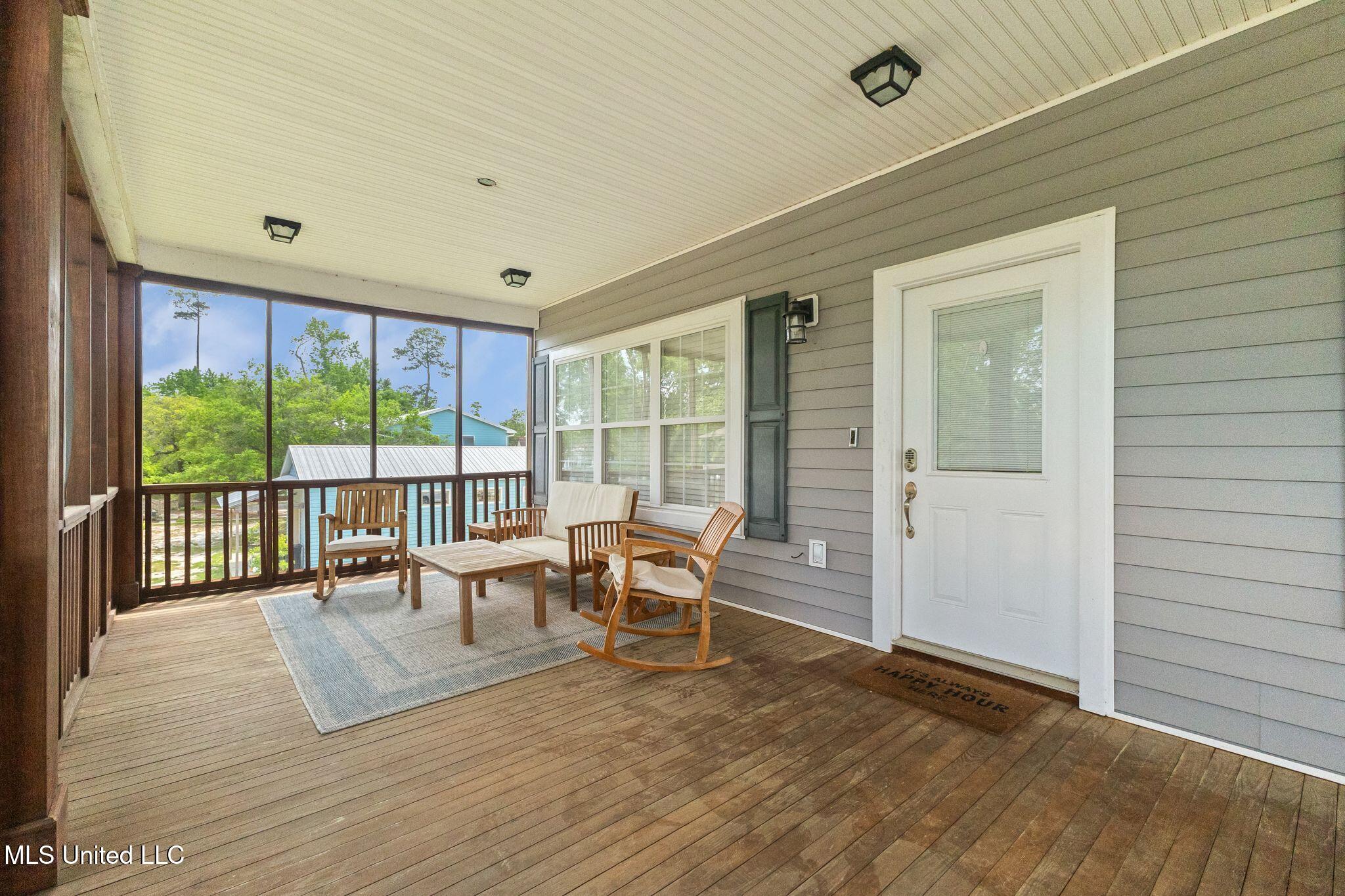 61 Good Street, Bay Saint Louis, Mississippi image 8