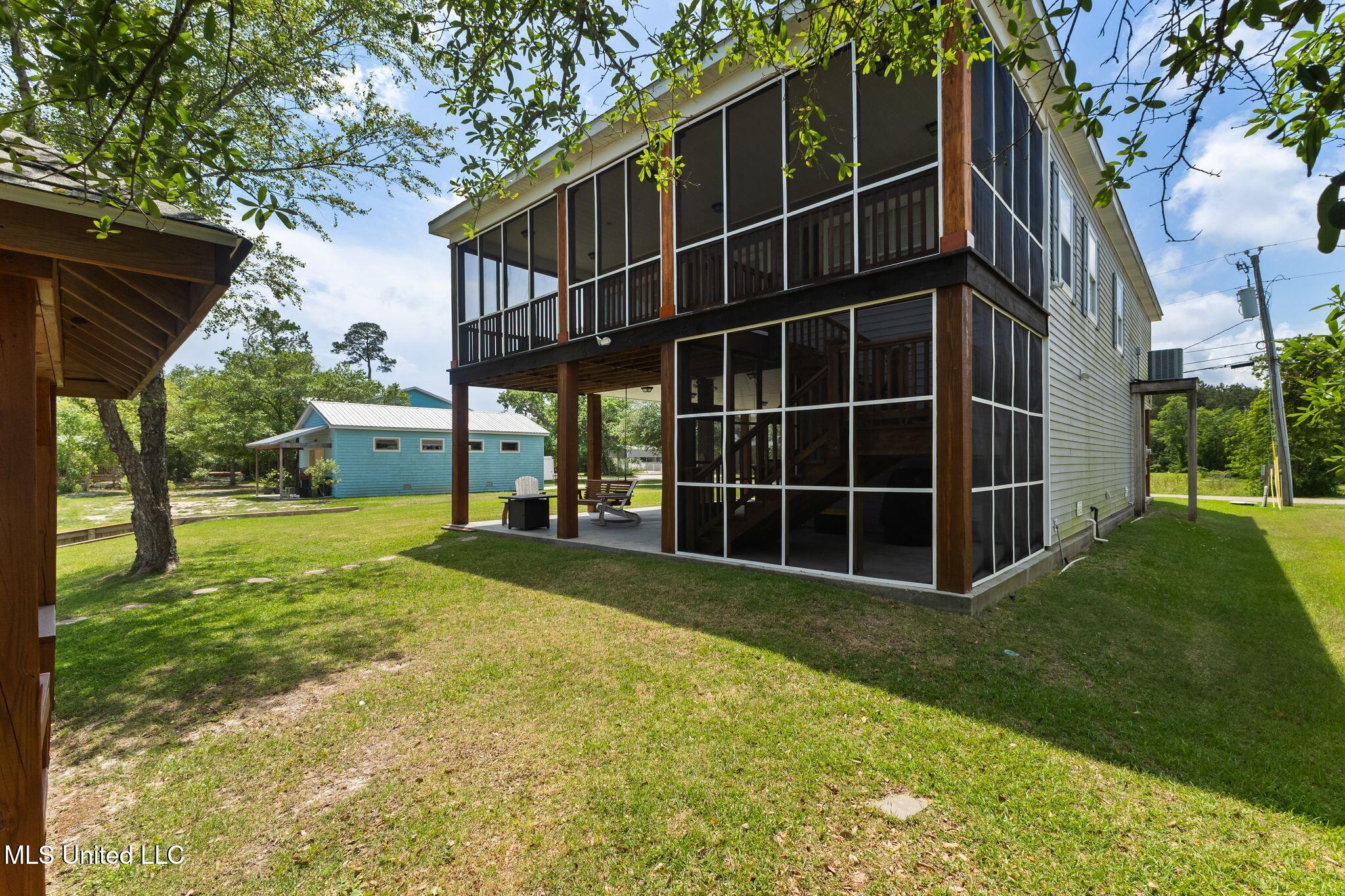 61 Good Street, Bay Saint Louis, Mississippi image 3