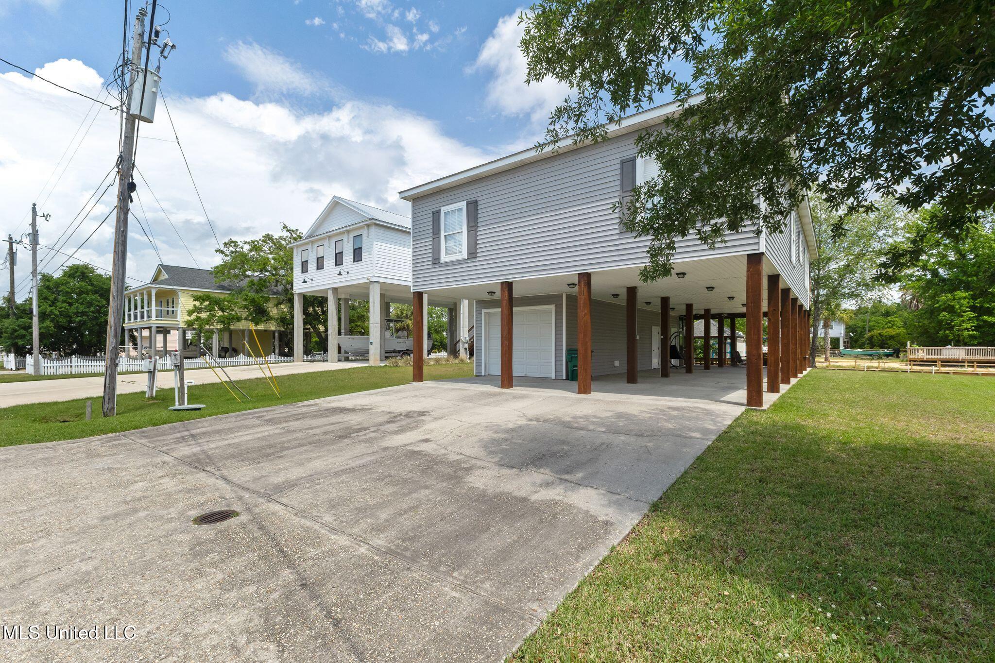 61 Good Street, Bay Saint Louis, Mississippi image 44