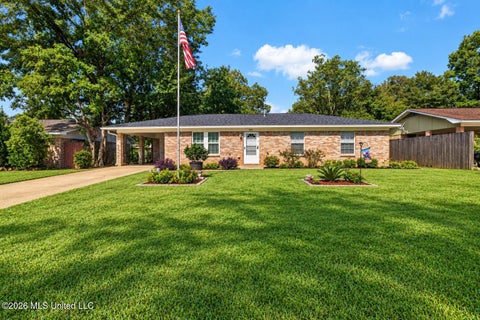 Homes For Sale - 104 Ralph Drive<br/> Gulfport, MS 39503