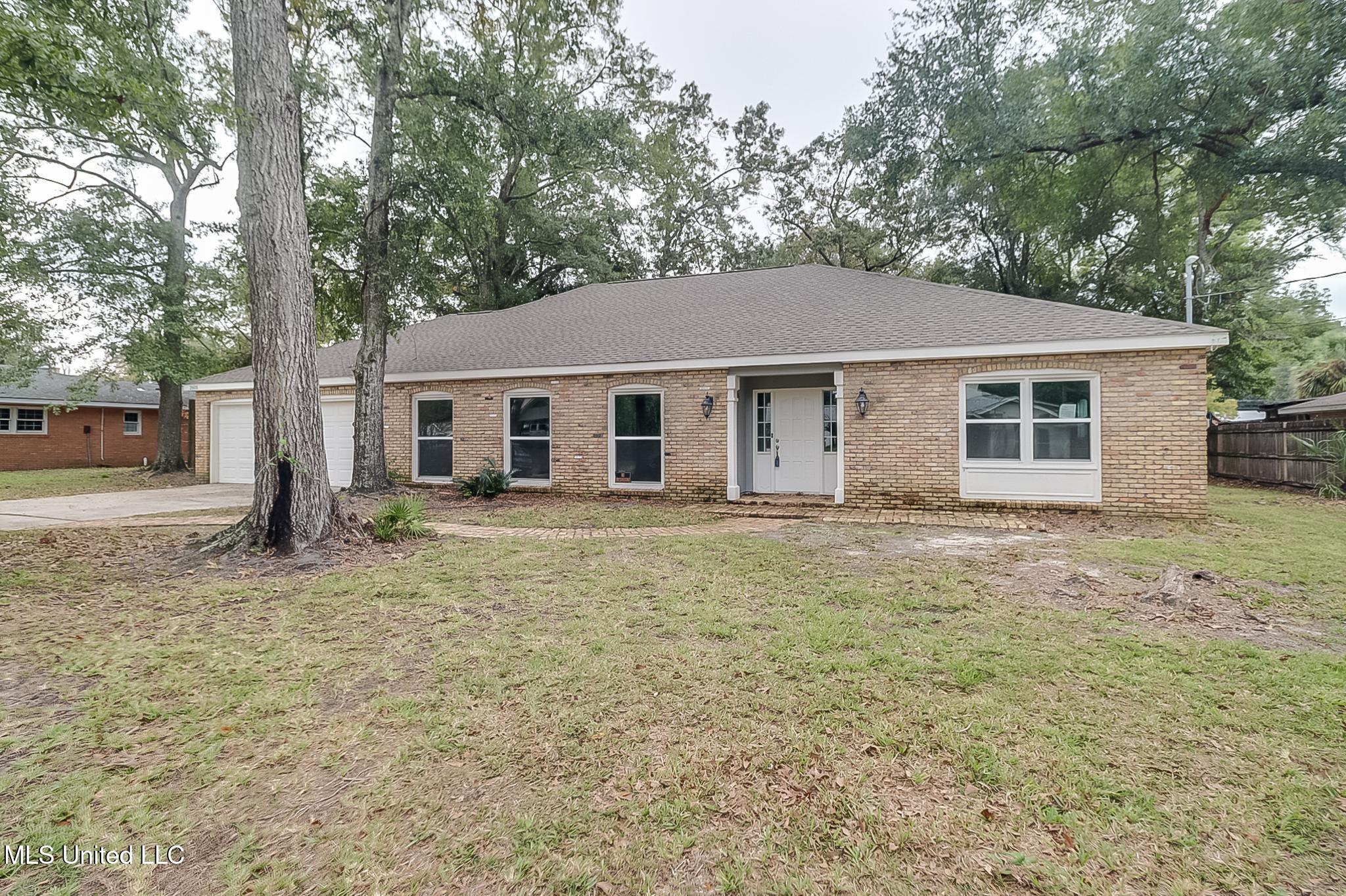 2605 Evergreen Lane, Biloxi, Mississippi image 6