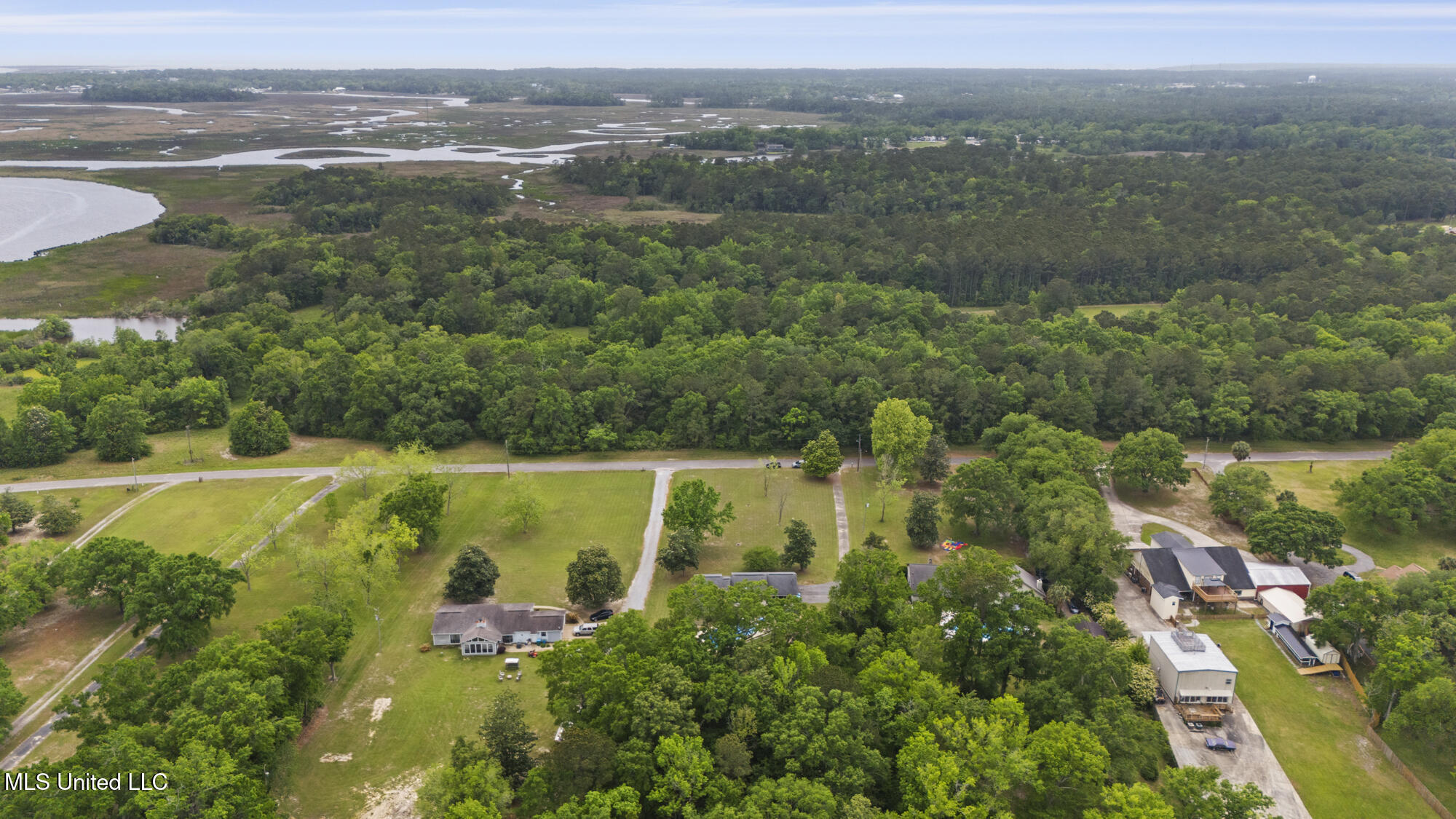 804 Homestead Boulevard, Gautier, Mississippi image 6