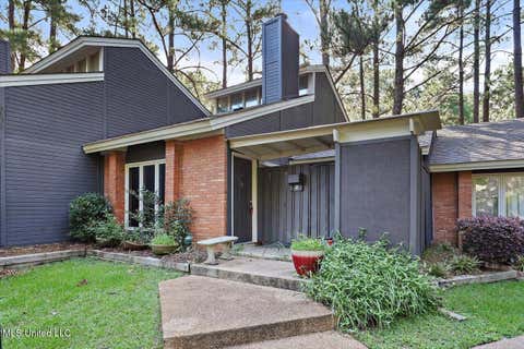 Condo For Rent - 200 Woodgreen Drive<br/> Madison, MS 39110